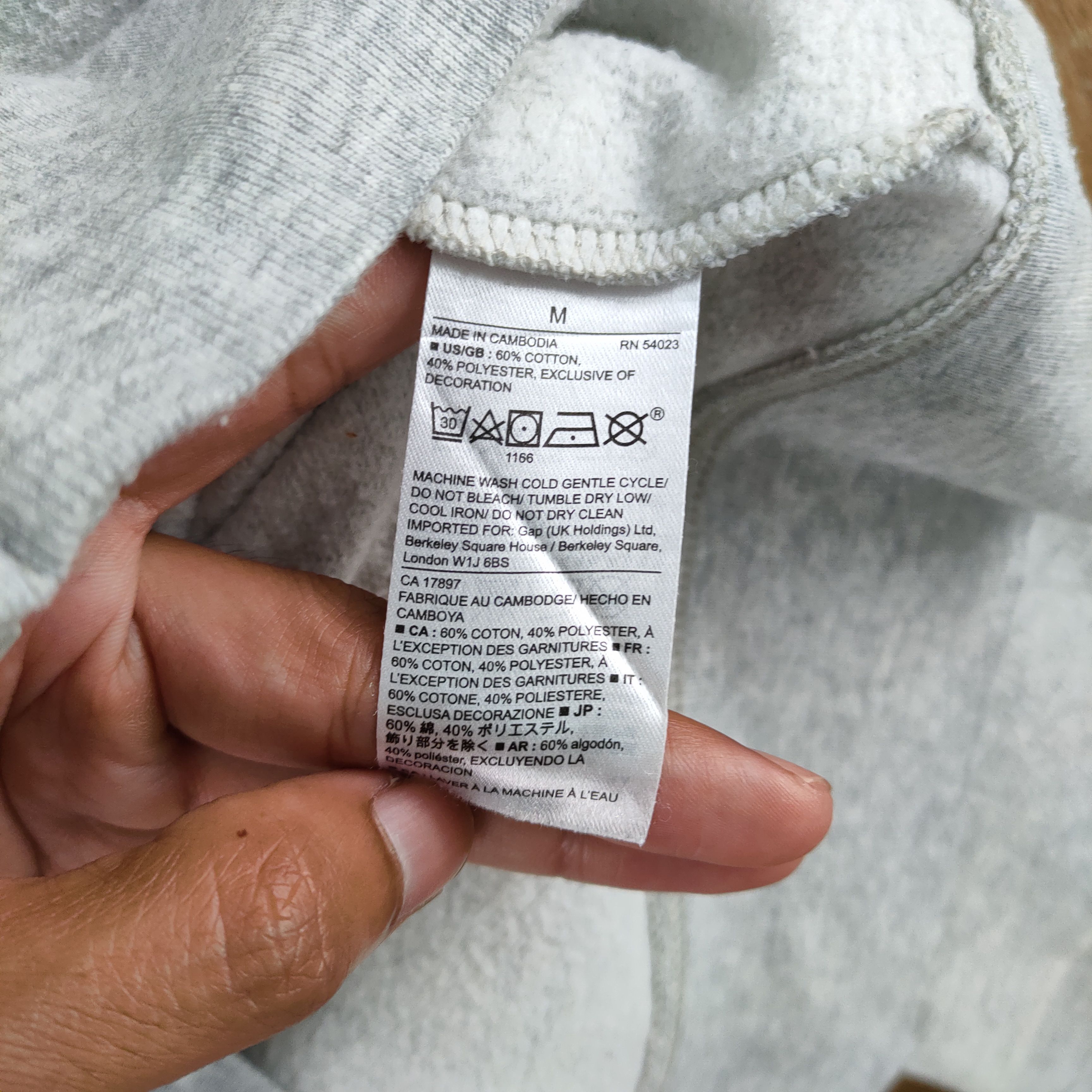 Gap GAP SPELL OUT SWEATSHIRT HOODIES LIKE KANYE WEST Size US M / EU 48-50 / 2 - 7 Thumbnail