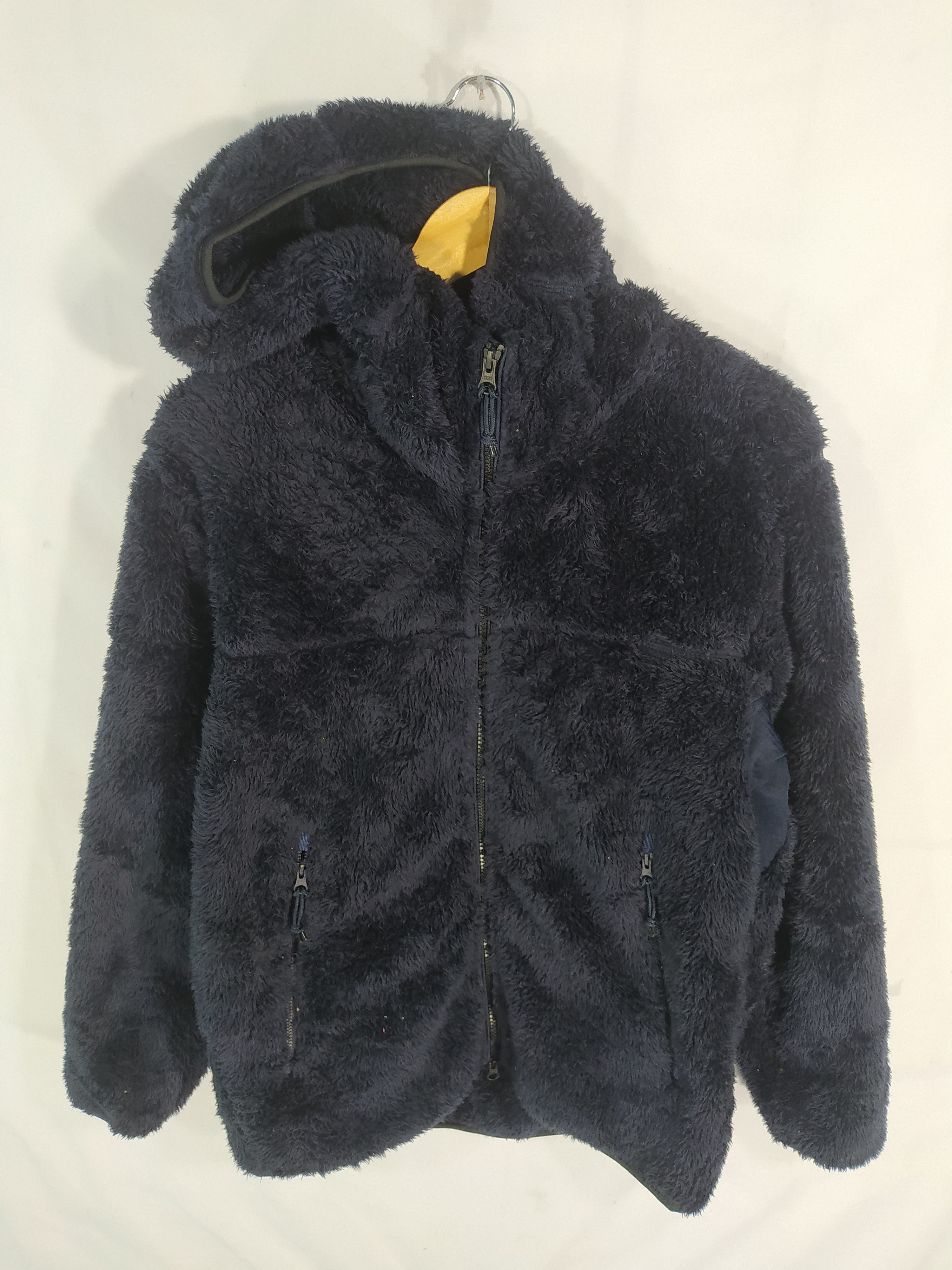 Japanese Brand × Uniqlo × Vintage Vintage uniqlo furry dark blue Pile fleece Size US L / EU 52-54 / 3 - 3 Thumbnail