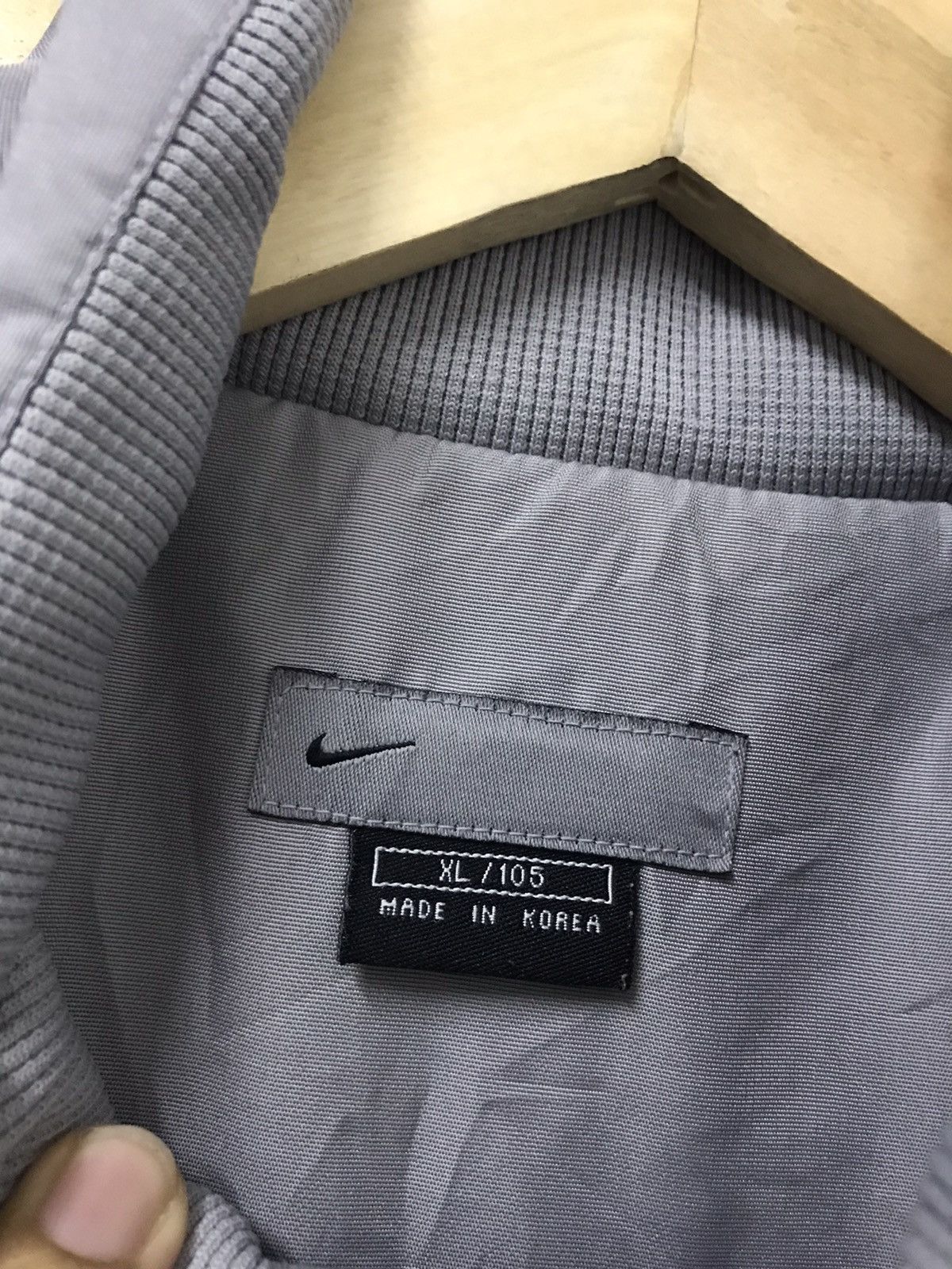 Nike Vintage Nike Small Swoosh Jacket Size US XL / EU 56 / 4 - 9 Thumbnail