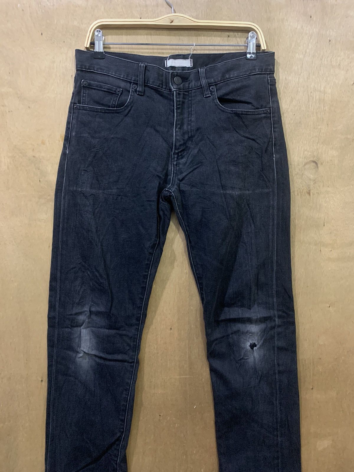 Japanese Brand × Uniqlo UNIQLO Vintage 90s Distressed Denim Rugged StraightCut Jean Size US 32 / EU 48 - 4 Thumbnail