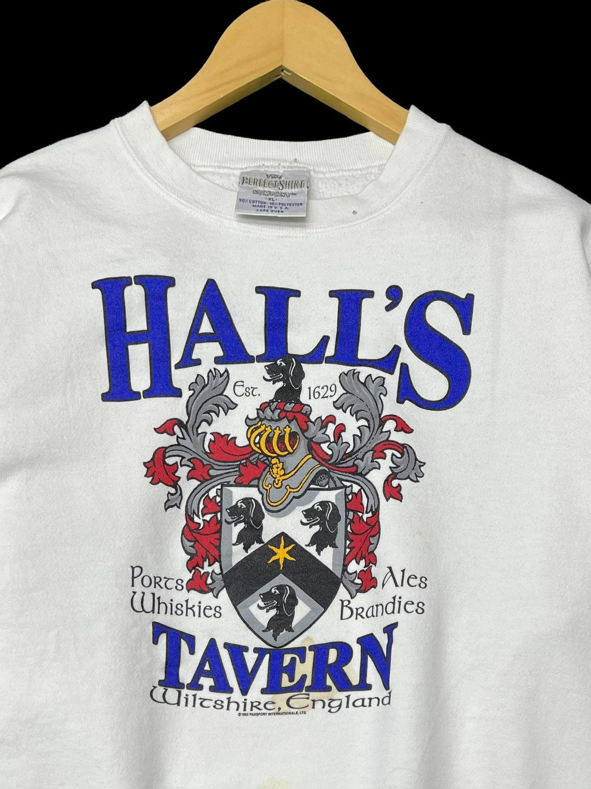 Vintage VTG 90s HALL’S TAVERN WILTSHIRE ENGLAND CREWNECK SWEATSHIRT Size US L / EU 52-54 / 3 - 1 Thumbnail
