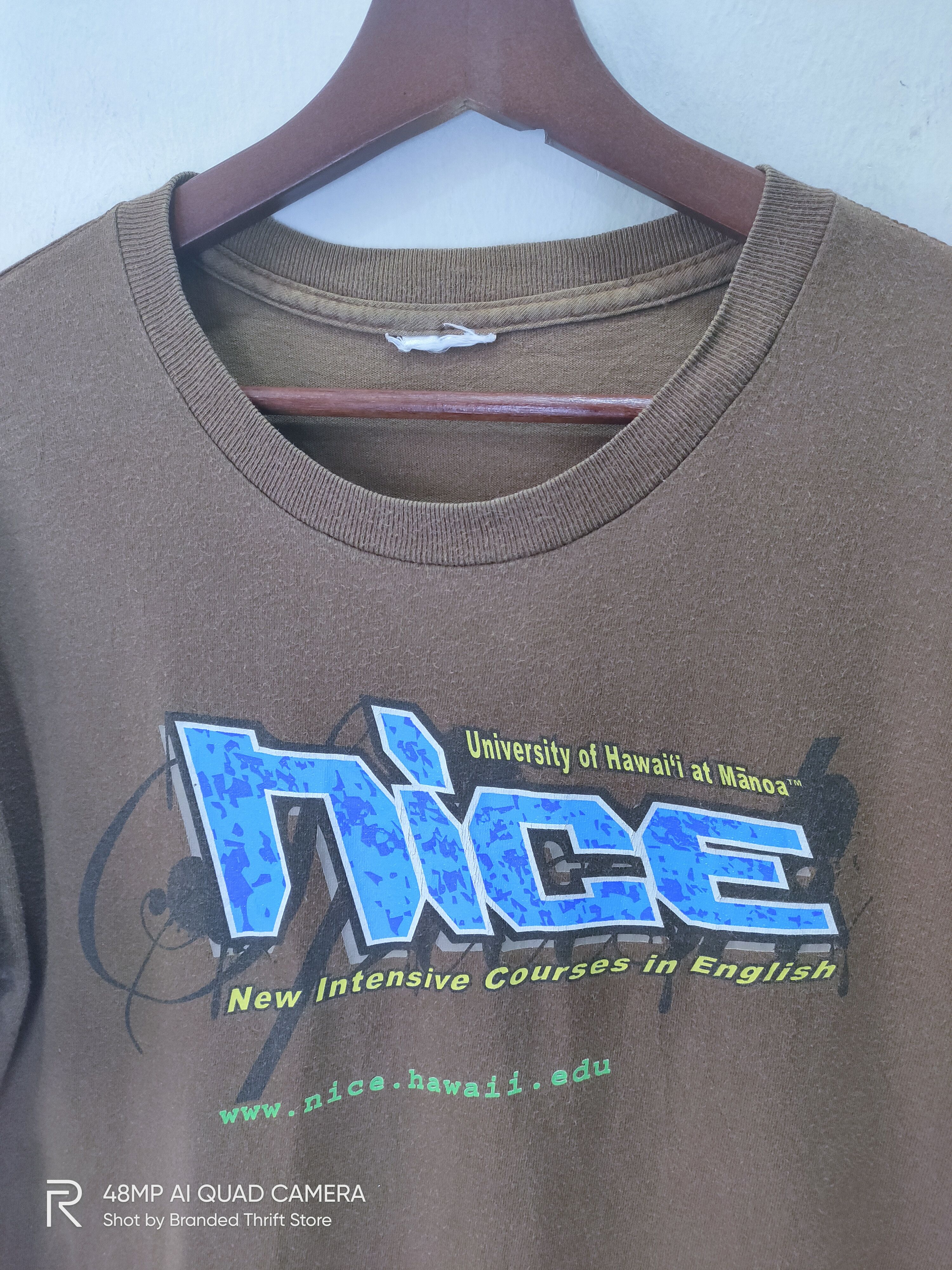 Other Vintage NICE University of Hawai Manoa Varsity Seamless Tee Size US M / EU 48-50 / 2 - 6 Thumbnail