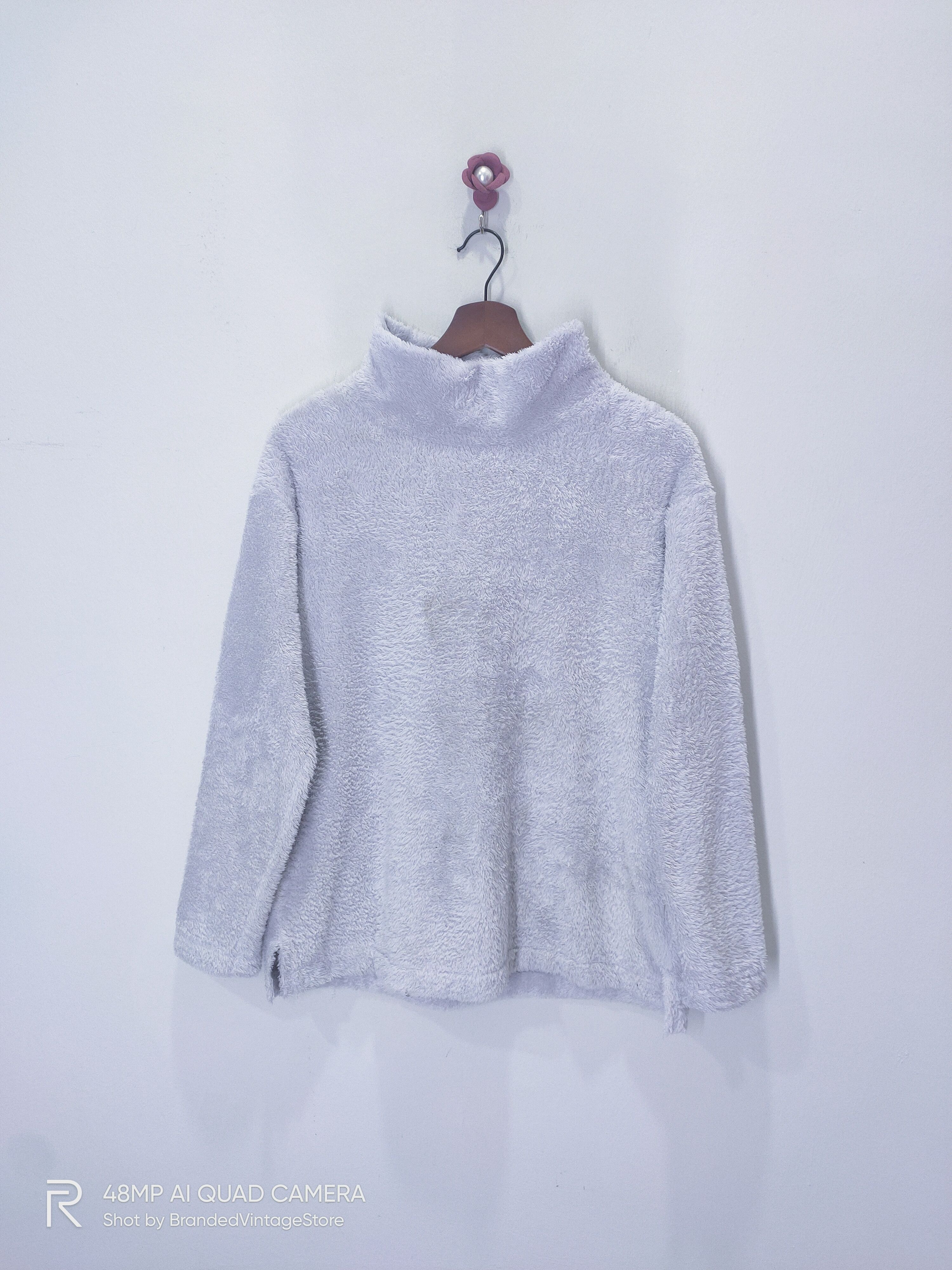 Japanese Brand × Uniqlo UNIQLO Fleece Fur WhiteSoft Sweatshirt Sweater Light Jacket Size US M / EU 48-50 / 2 - 2 Thumbnail