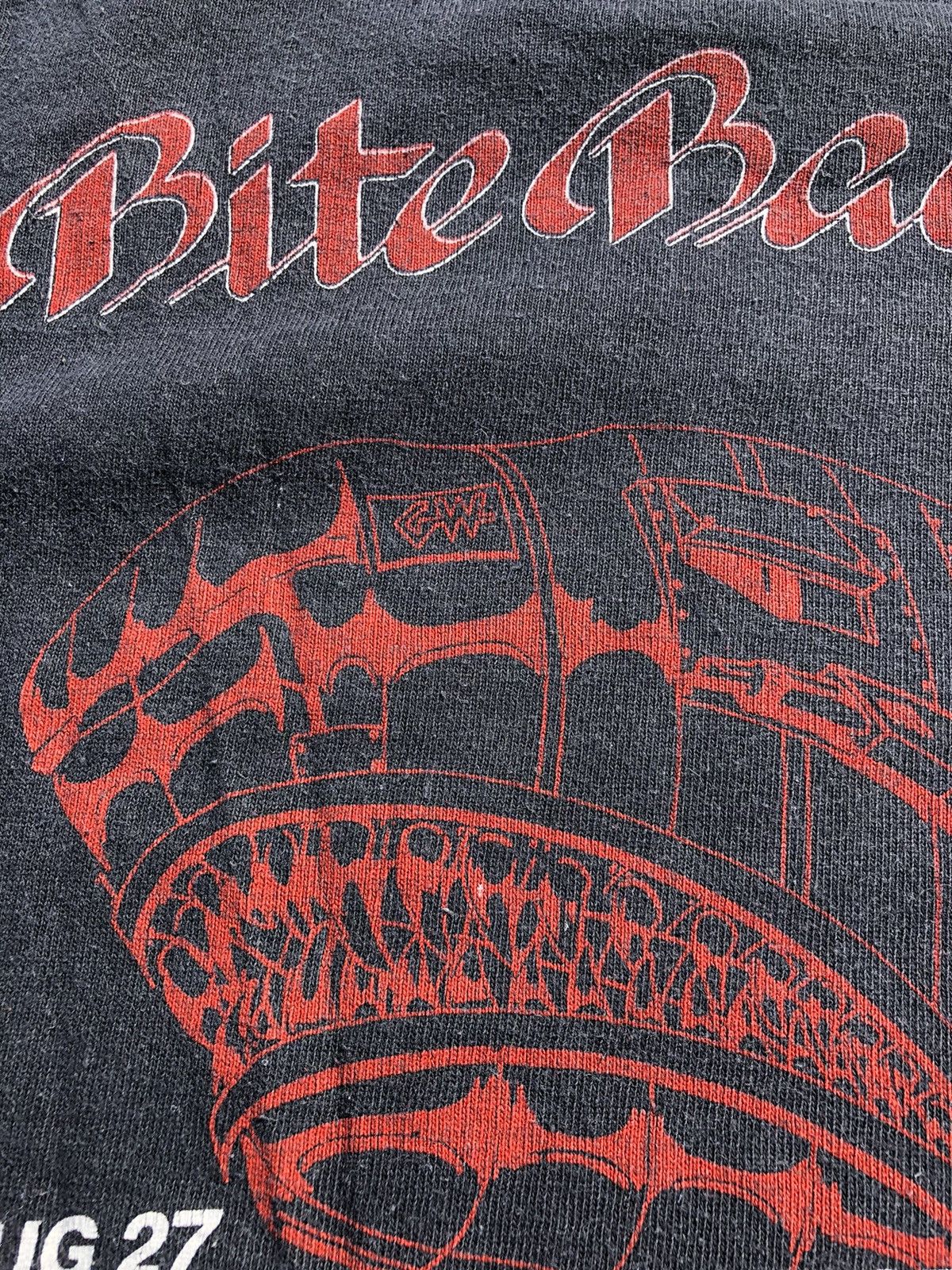 Band Tees Vintage 1988 Great White Bite Back Tour Faded Black Tee Size US L / EU 52-54 / 3 - 10 Thumbnail