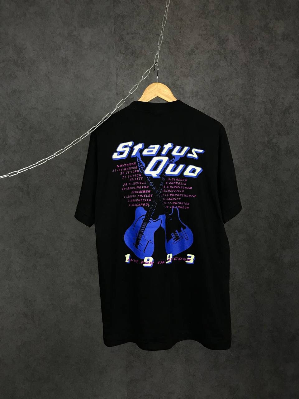 Band Tees × Vintage Status Quo 1993 vintage rock band overprinted tour tee Size US L / EU 52-54 / 3 - 2 Thumbnail