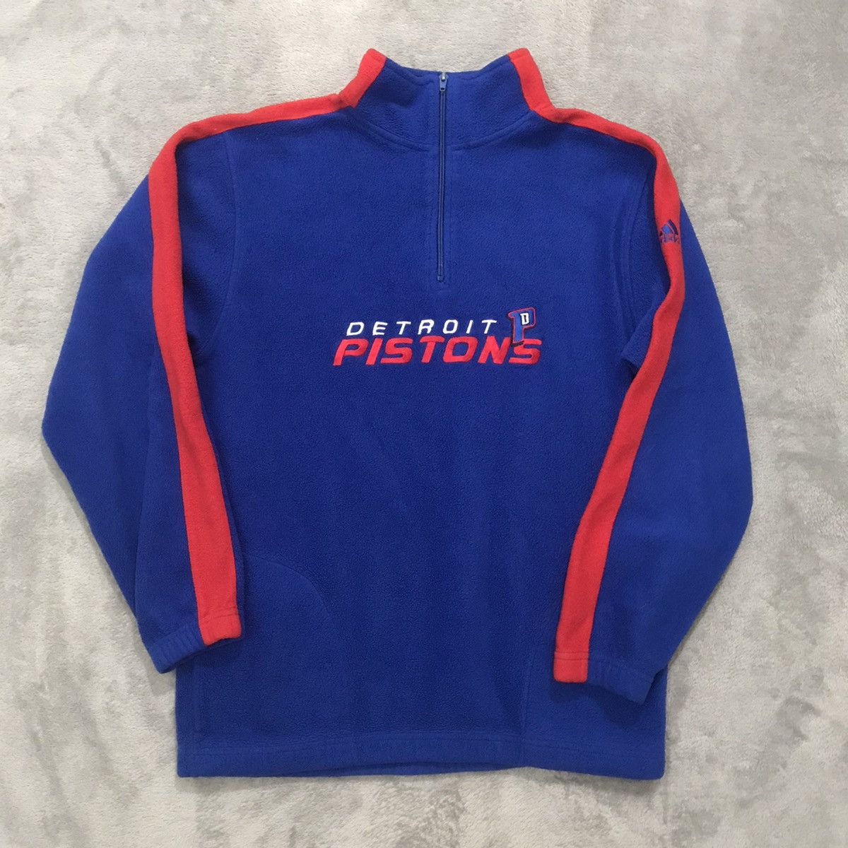 Adidas × NBA × Vintage Vintage Adidas Detroit Pistons Fleece Sweater Size US M / EU 48-50 / 2 - 1 Thumbnail