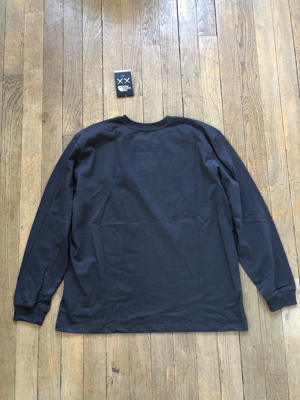 Kaws × The North Face The north face X Kaws LS Size US XL / EU 56 / 4 - 5 Thumbnail