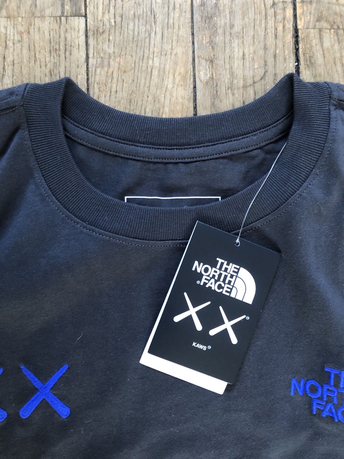 Kaws × The North Face The north face X Kaws LS Size US XL / EU 56 / 4 - 4 Thumbnail