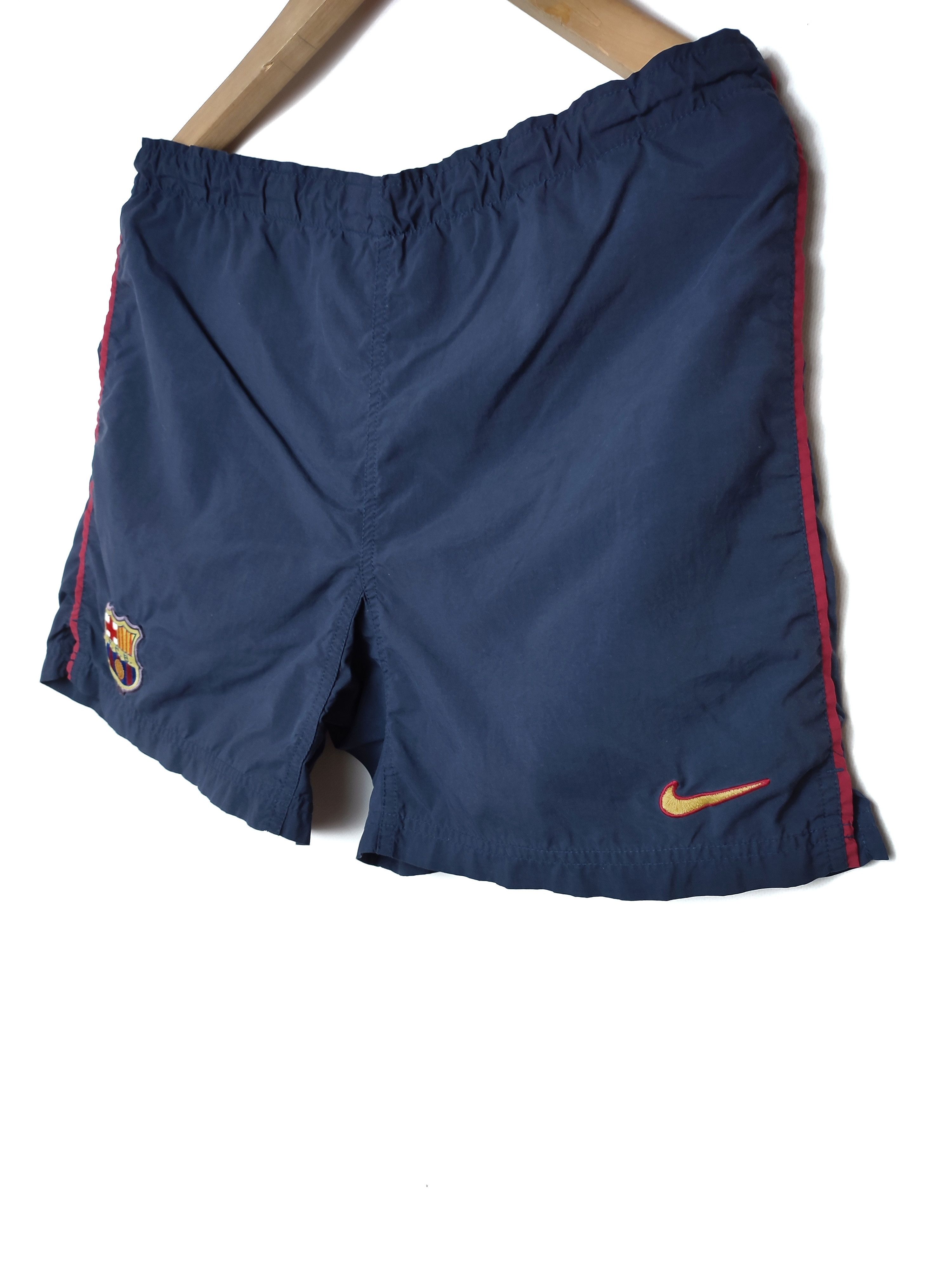 Nike Vintage Nike Team Barcelona soccer shorts Size US 36 / EU 52 - 2 Thumbnail