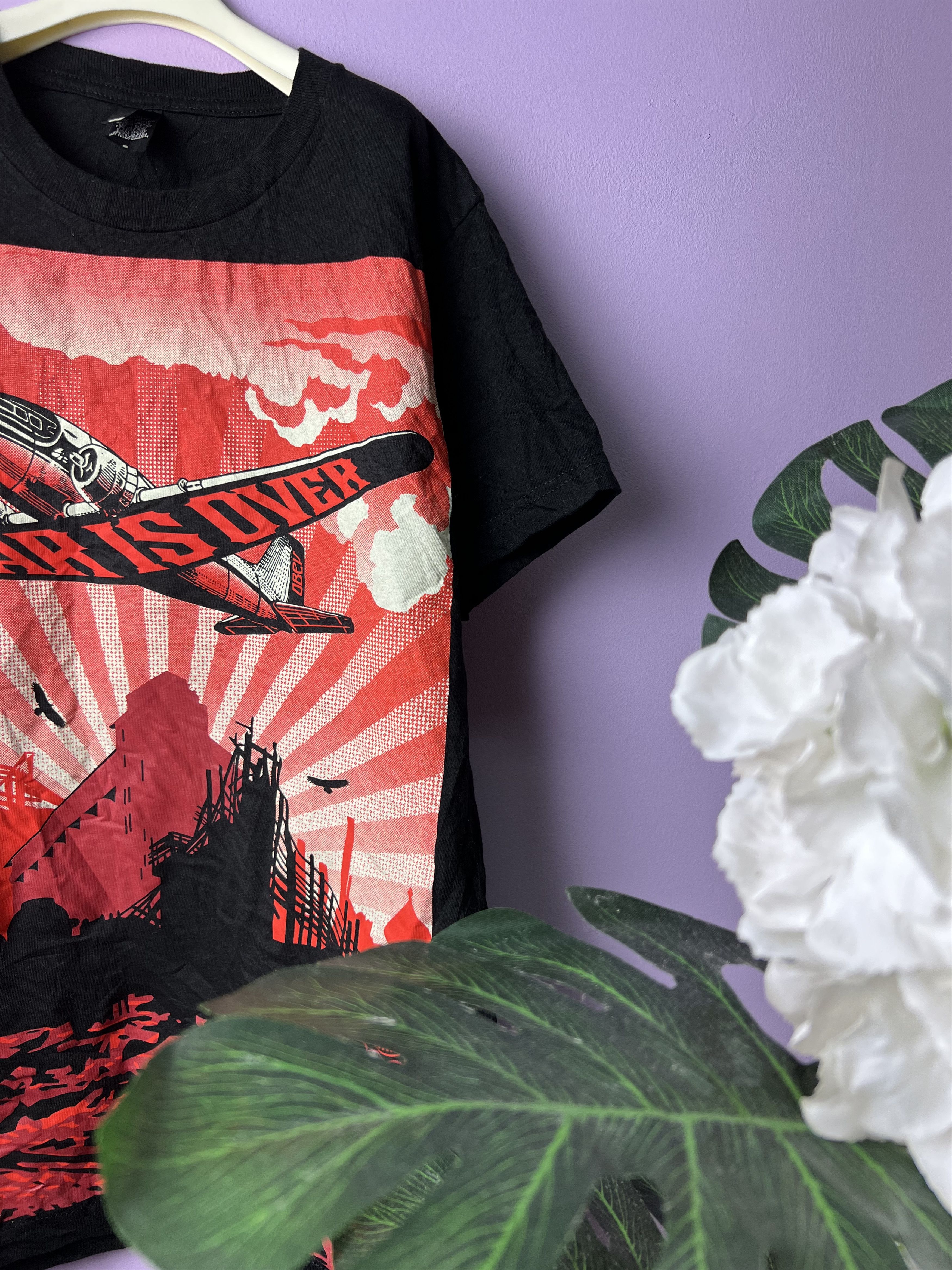 Obey 🔥Vintage Obey War Is Over Tees Size US S / EU 44-46 / 1 - 4 Thumbnail