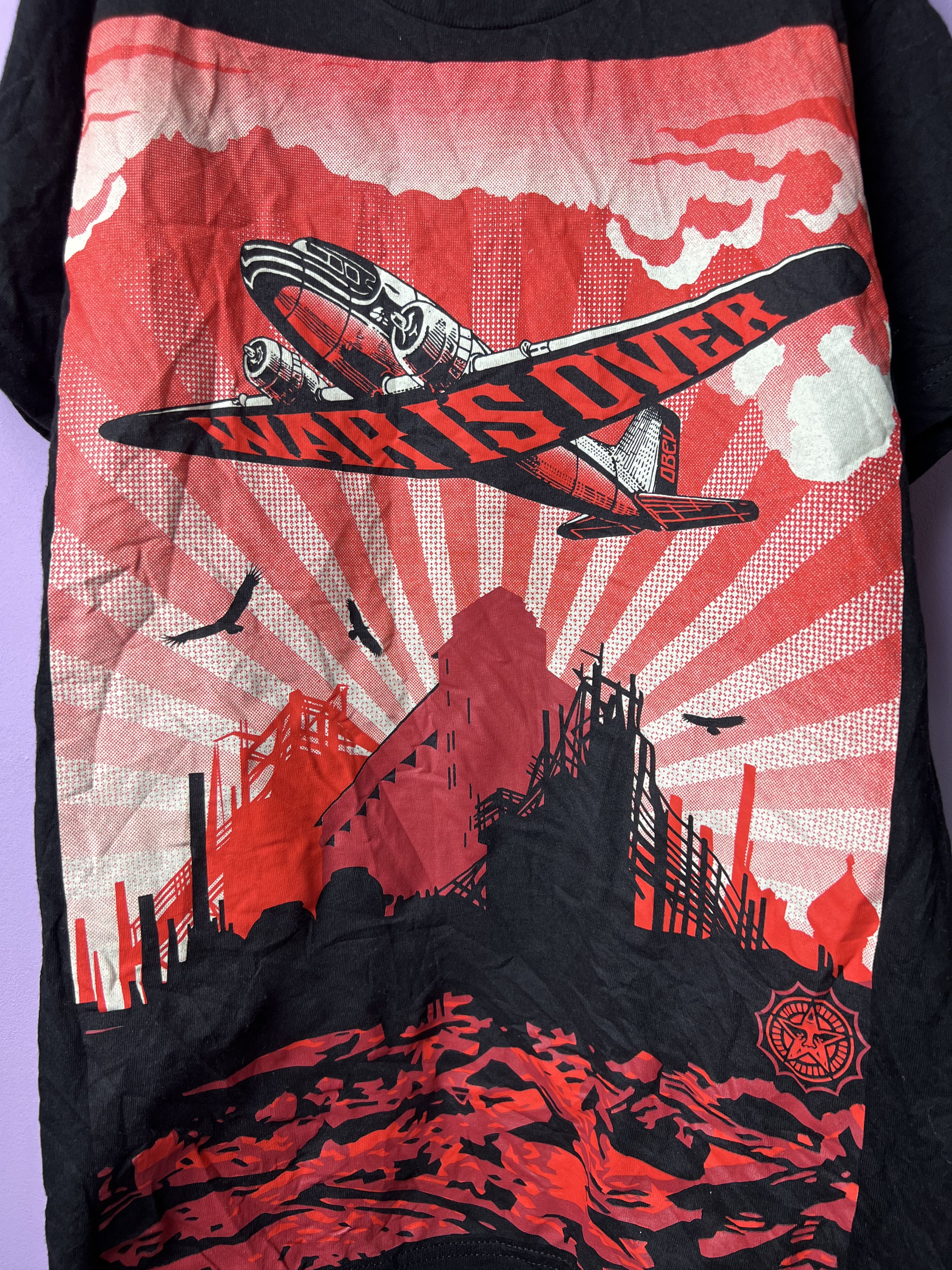 Obey 🔥Vintage Obey War Is Over Tees Size US S / EU 44-46 / 1 - 8 Thumbnail