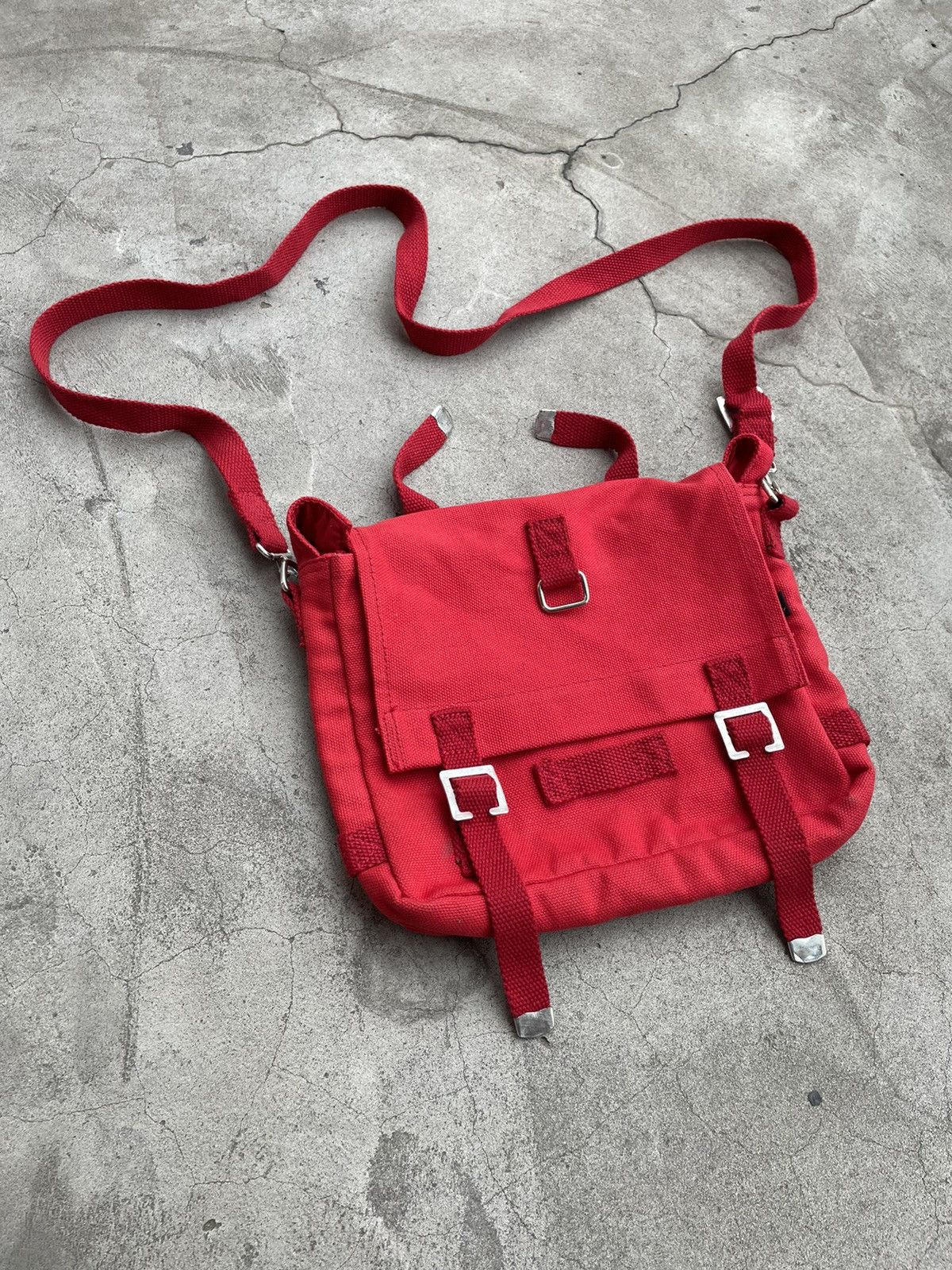 Vintage Red Haversack Messenger Bag Size ONE SIZE - 2 Thumbnail