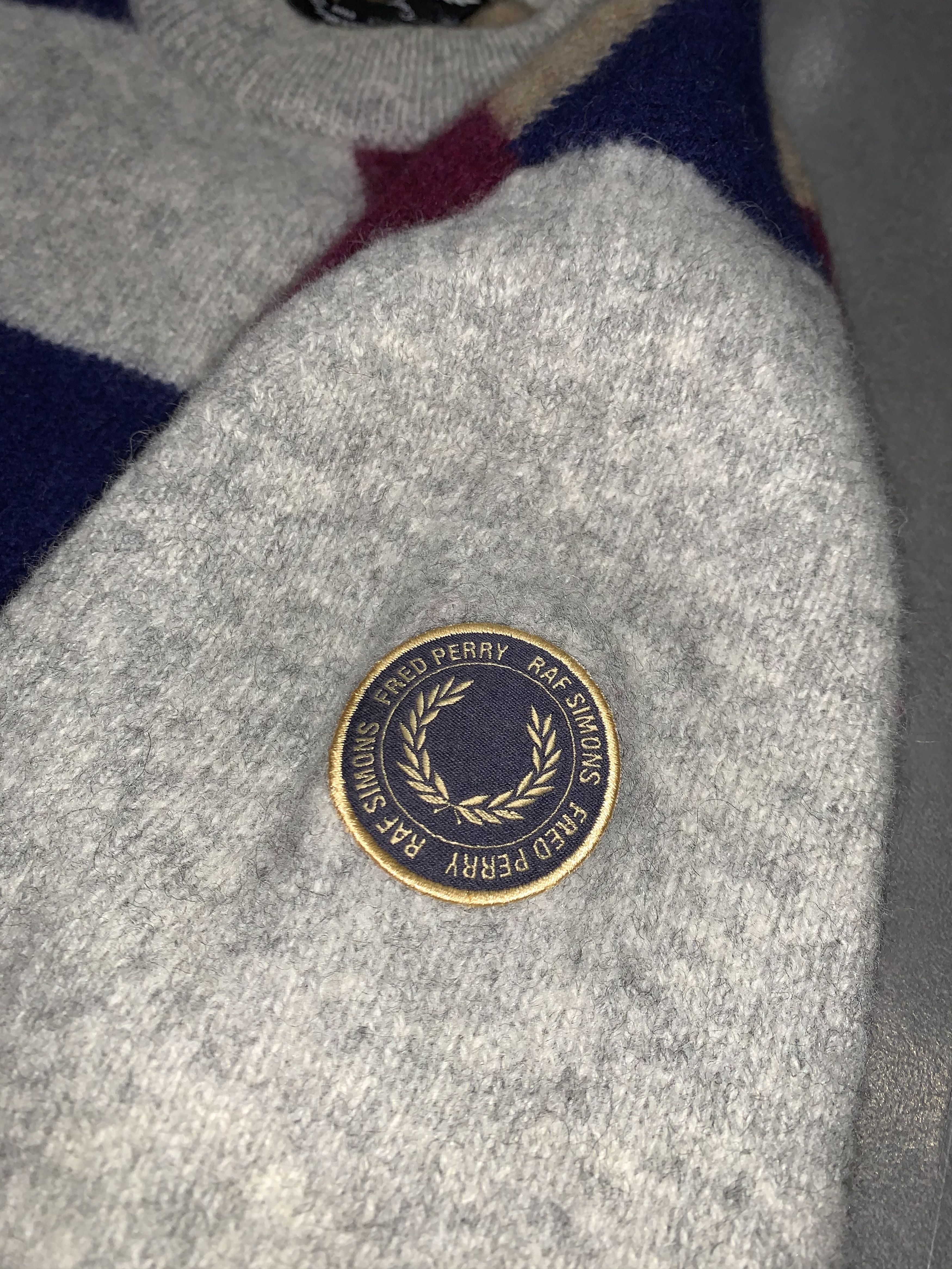 Fred Perry × Raf Simons AW10 Raf Simons X Fred Perry Logo Patch Lana Wool Sweater Size US M / EU 48-50 / 2 - 11 Thumbnail