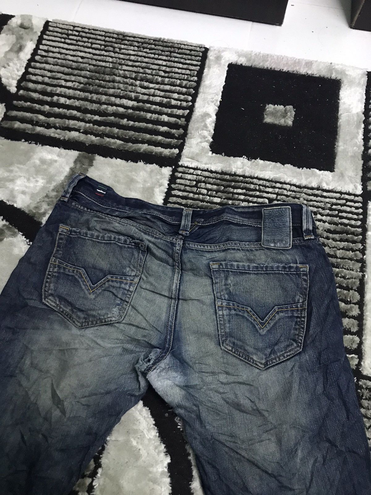 Diesel Diesel distressed denim jeans Size US 34 / EU 50 - 2 Thumbnail