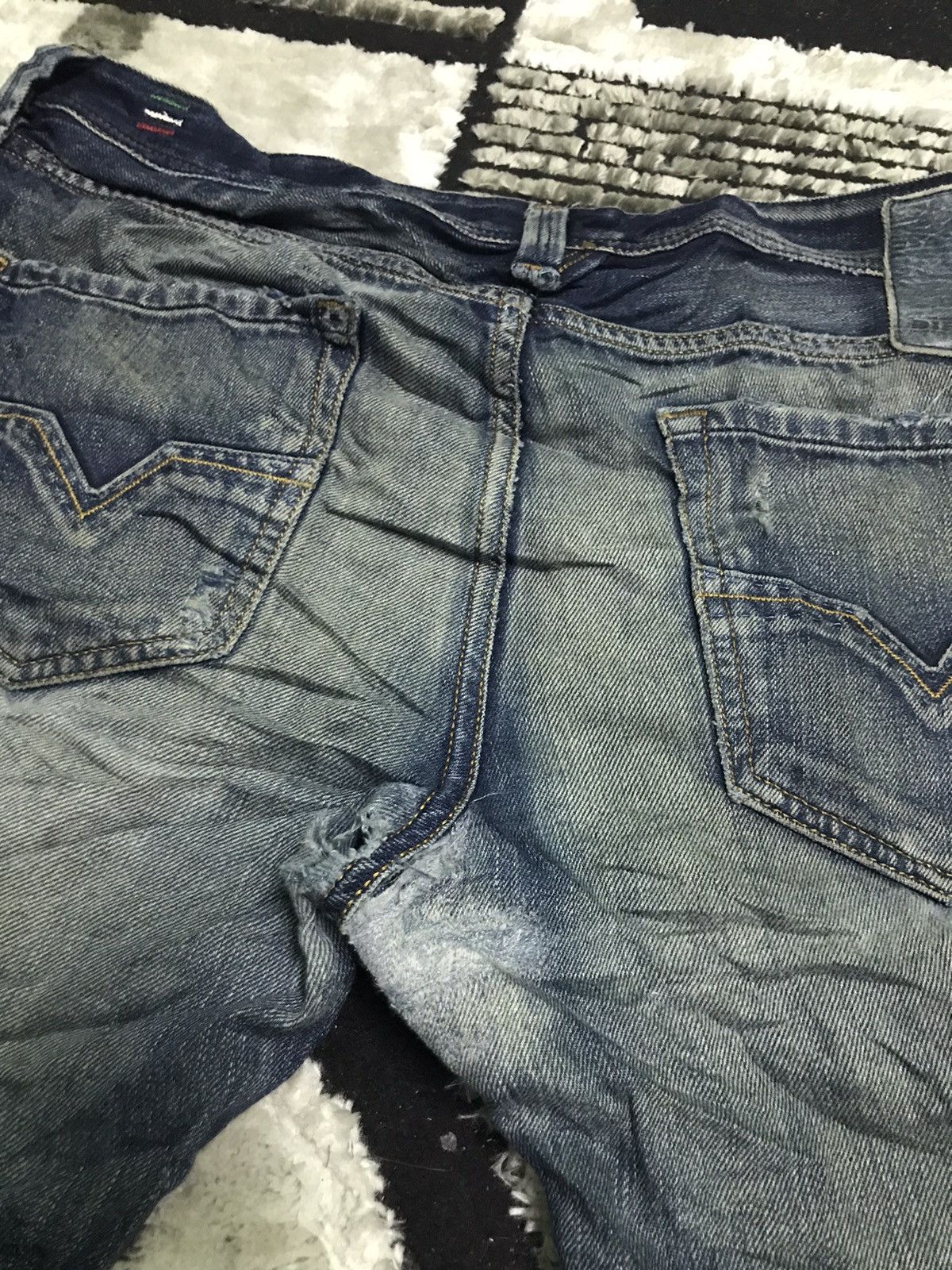 Diesel Diesel distressed denim jeans Size US 34 / EU 50 - 9 Thumbnail