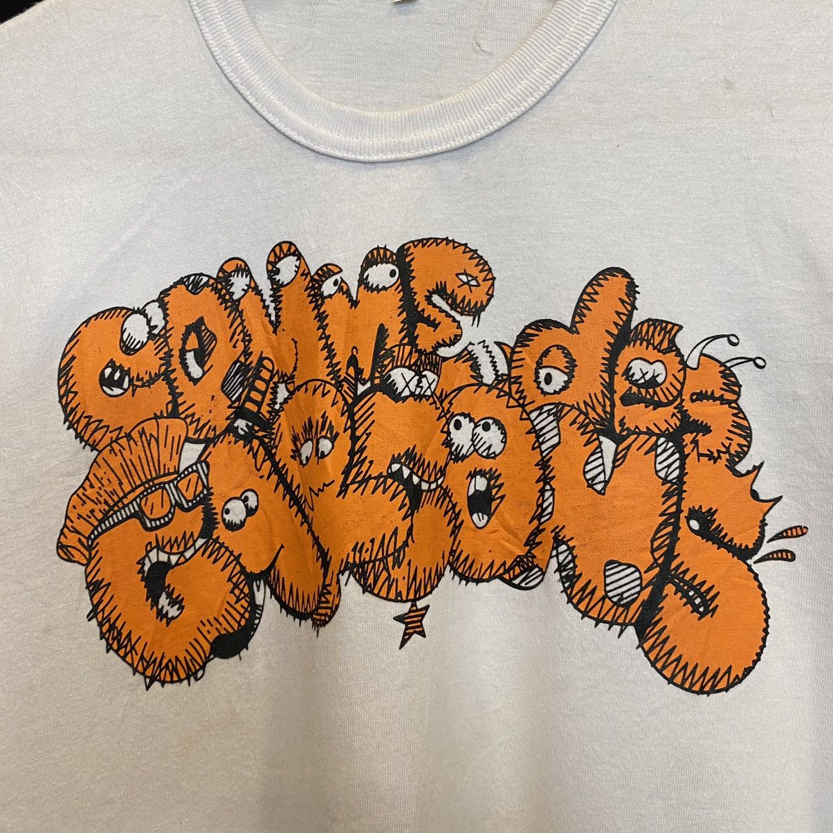 Comme des Garcons × Kaws CDG x Kaws Tee Size Small Women Size S / US 4 / IT 40 - 5 Thumbnail