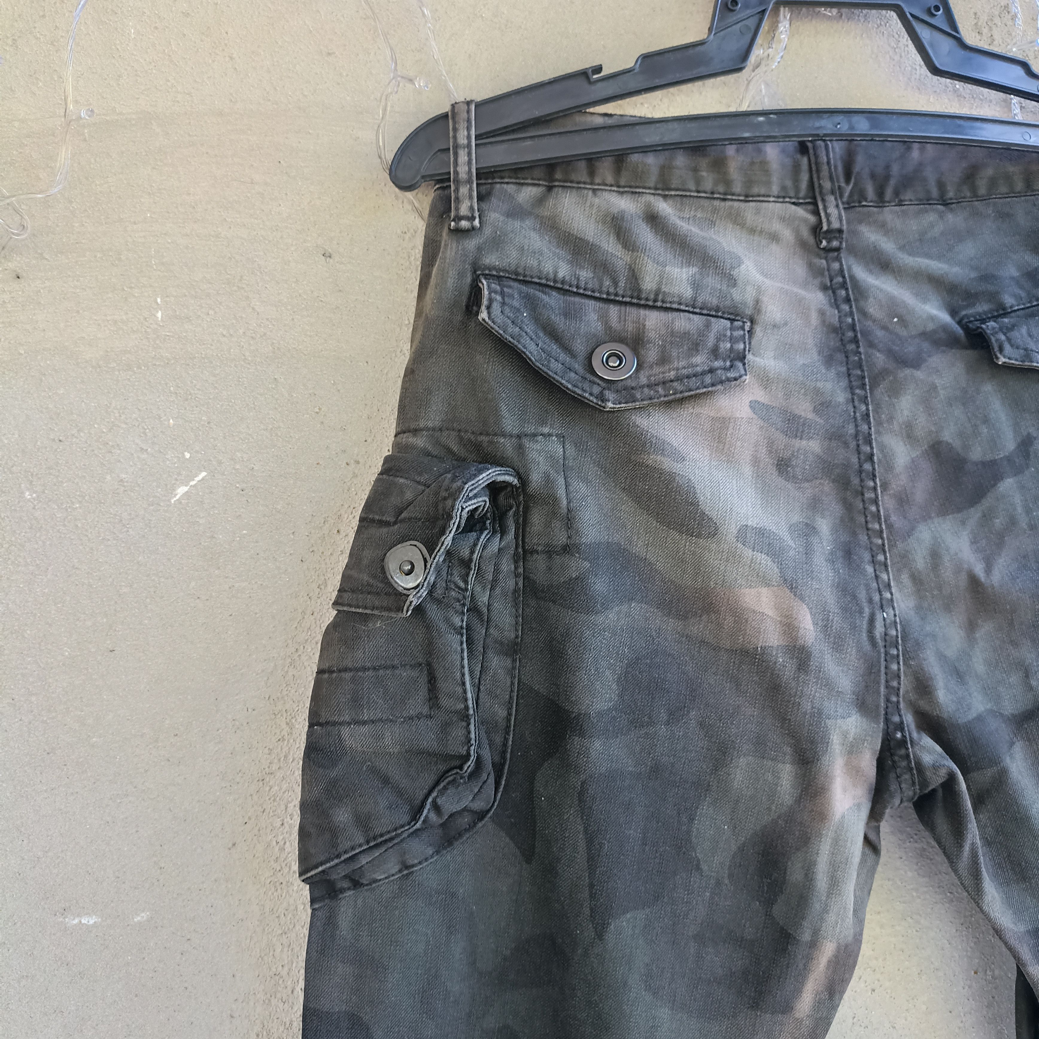 Japanese Brand Faded Camo Cavari A Black Multipocket Cargo Pant Size US 30 / EU 46 - 18 Thumbnail
