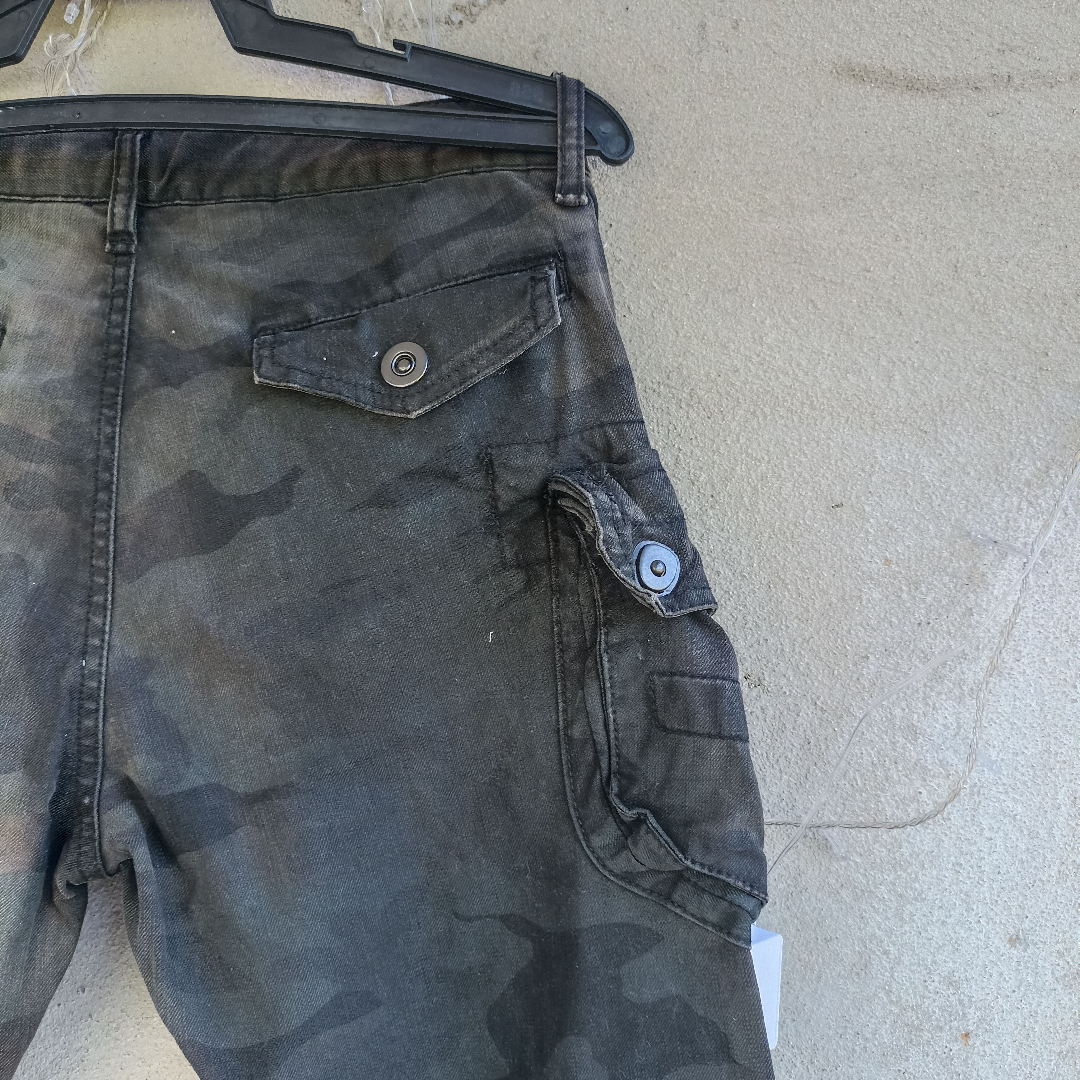 Japanese Brand Faded Camo Cavari A Black Multipocket Cargo Pant Size US 30 / EU 46 - 19 Thumbnail
