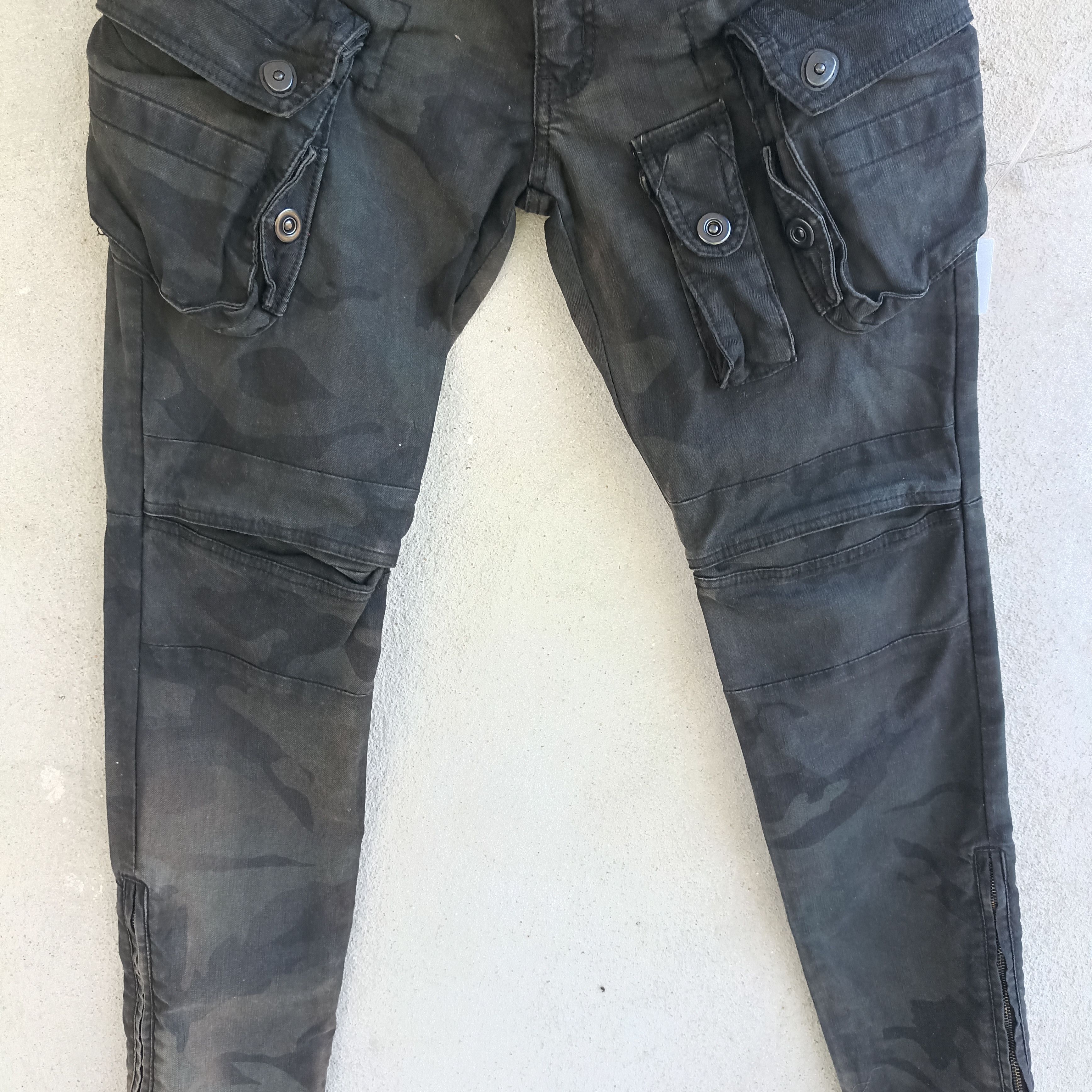 Japanese Brand Faded Camo Cavari A Black Multipocket Cargo Pant Size US 30 / EU 46 - 3 Thumbnail