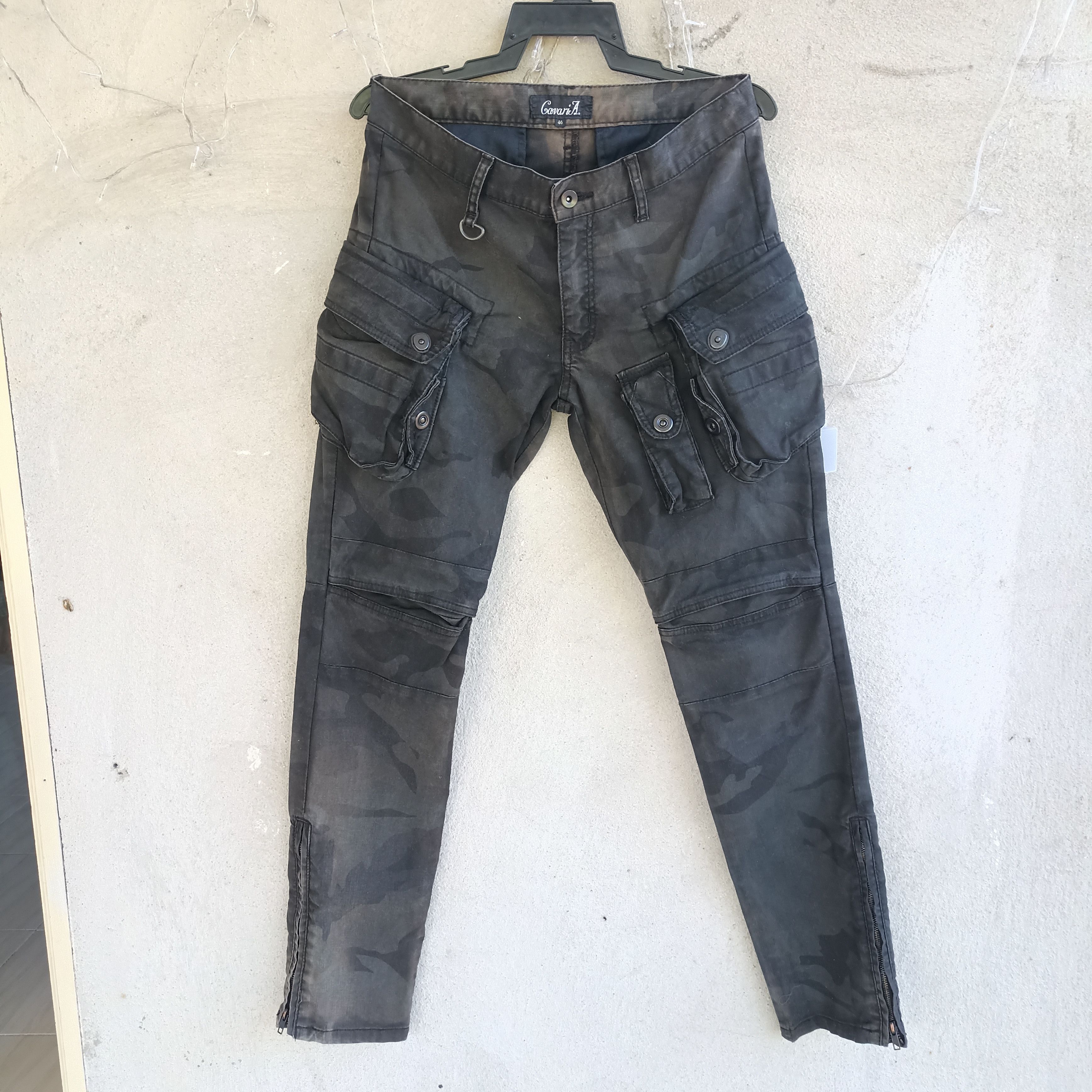 Japanese Brand Faded Camo Cavari A Black Multipocket Cargo Pant Size US 30 / EU 46 - 1 Thumbnail