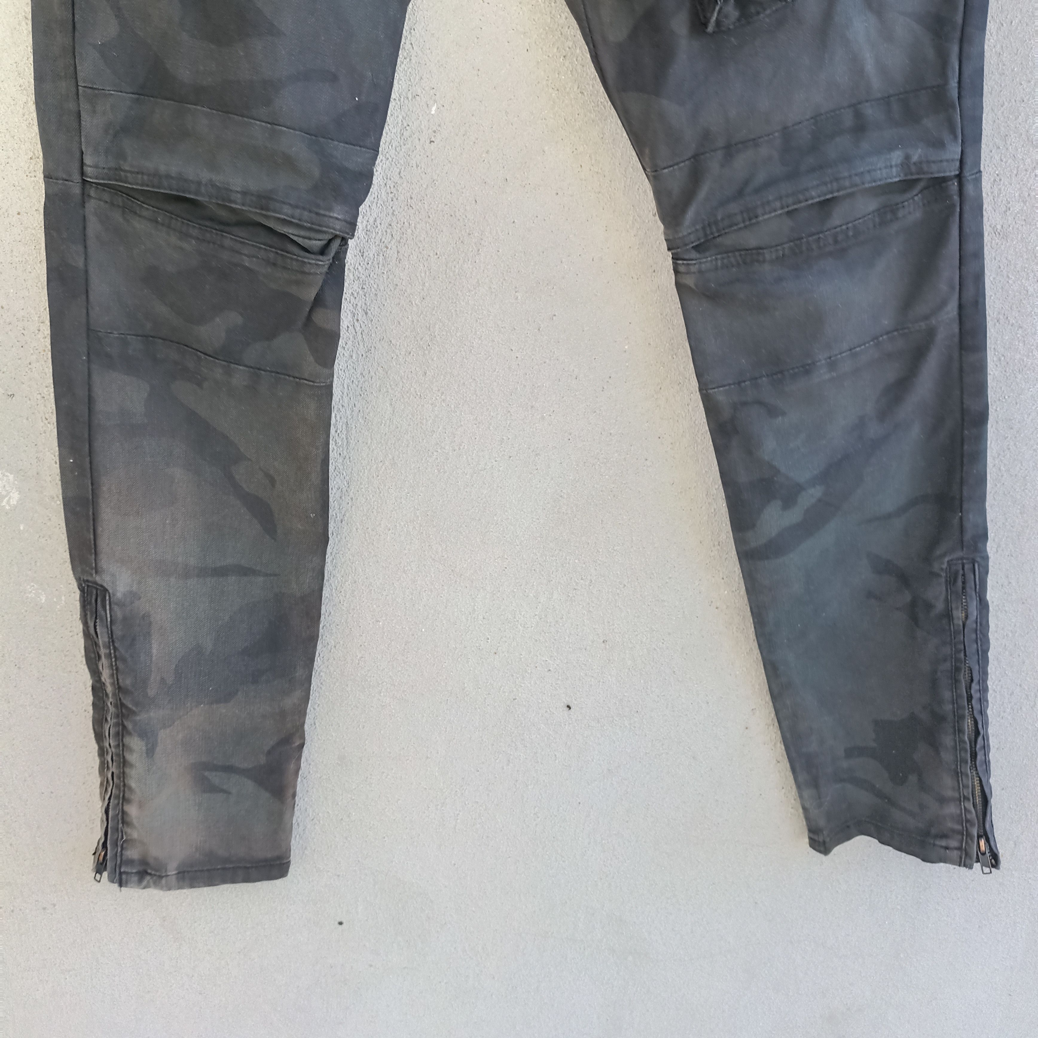 Japanese Brand Faded Camo Cavari A Black Multipocket Cargo Pant Size US 30 / EU 46 - 4 Thumbnail