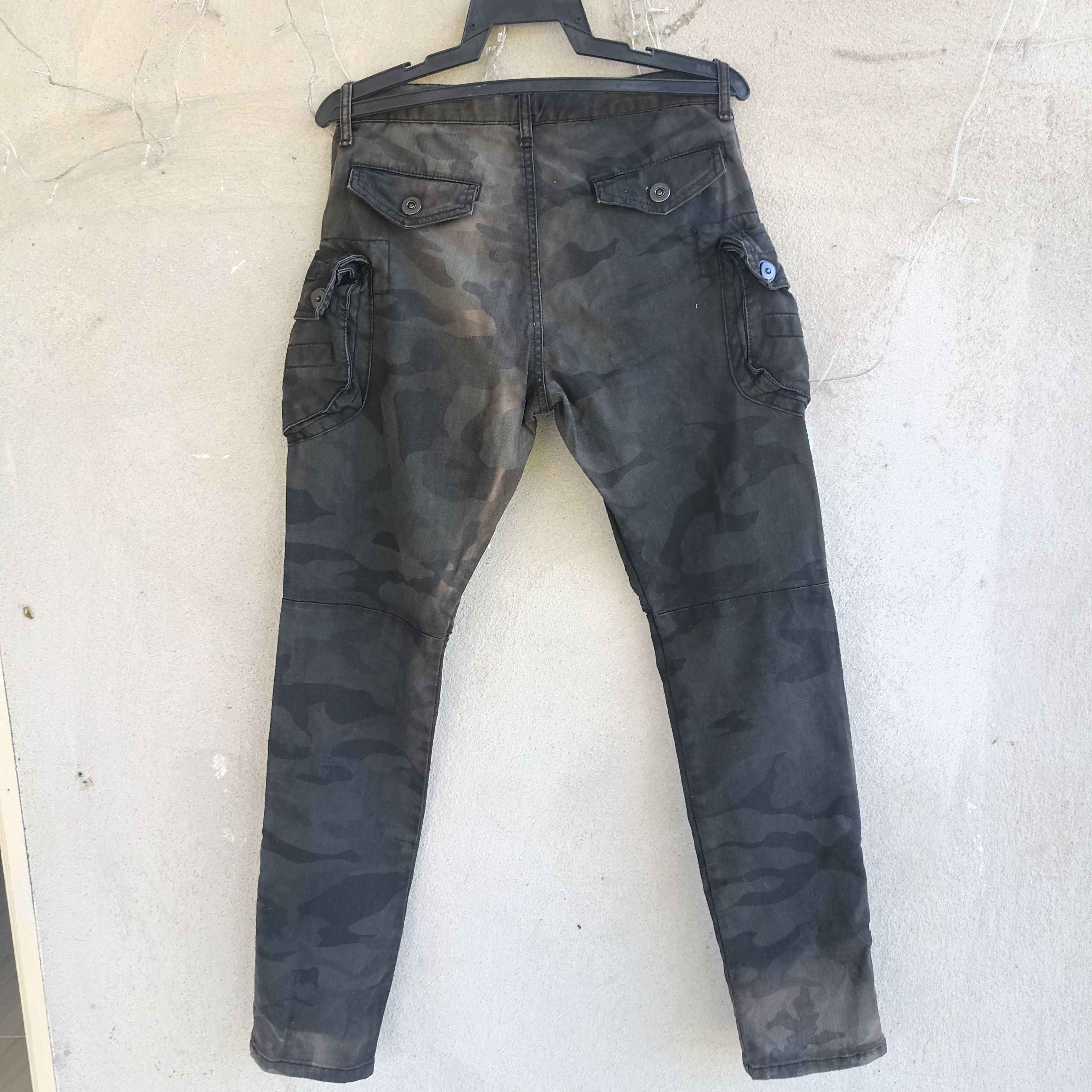 Japanese Brand Faded Camo Cavari A Black Multipocket Cargo Pant Size US 30 / EU 46 - 14 Thumbnail