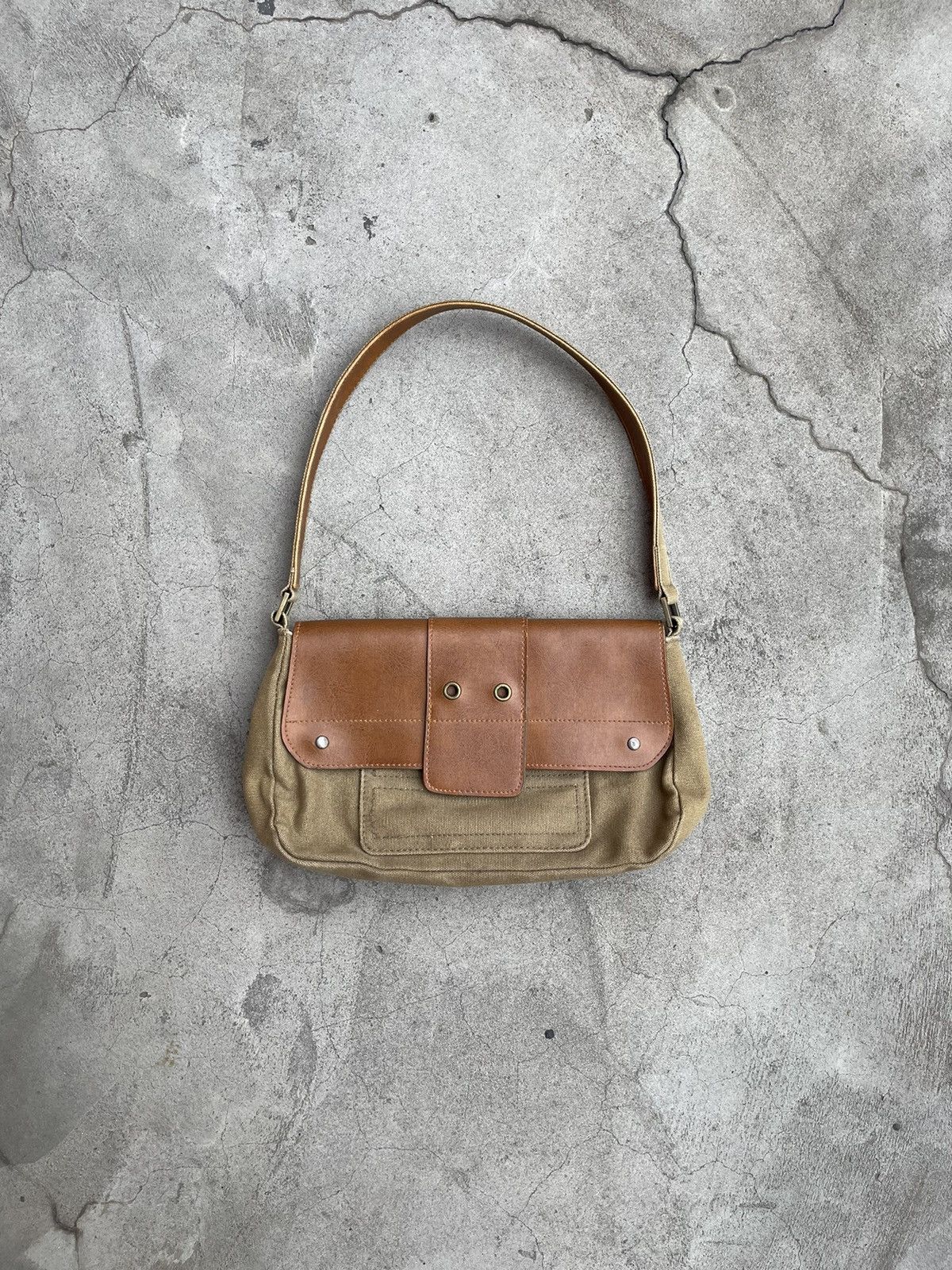 Y2K Faded Handle Bag Khaki Shoulder Baguette Japanese Style in Khaki/Brazen, Women's