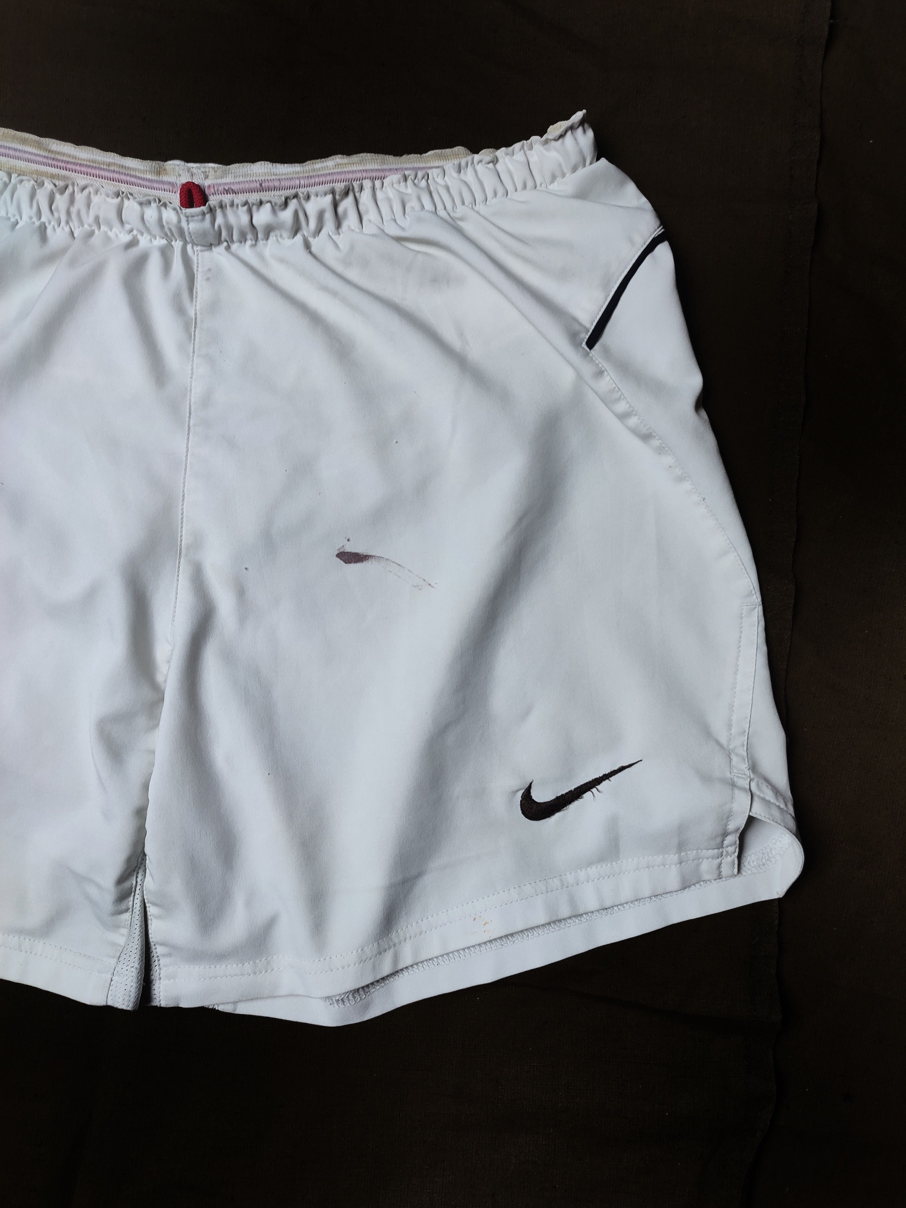 Nike Nike Manchester United Vintage shorts Size US 34 / EU 50 - 5 Thumbnail