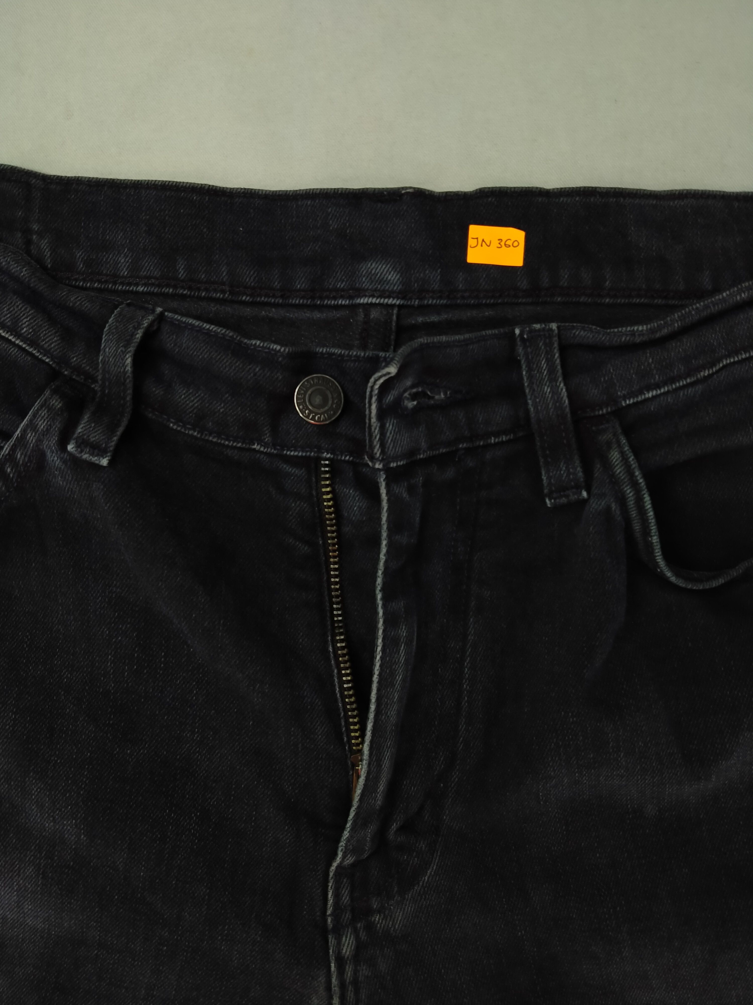 Levi's Black Levi's Jeans 35x30.5 Denim -JN360 Size US 35 - 7 Thumbnail
