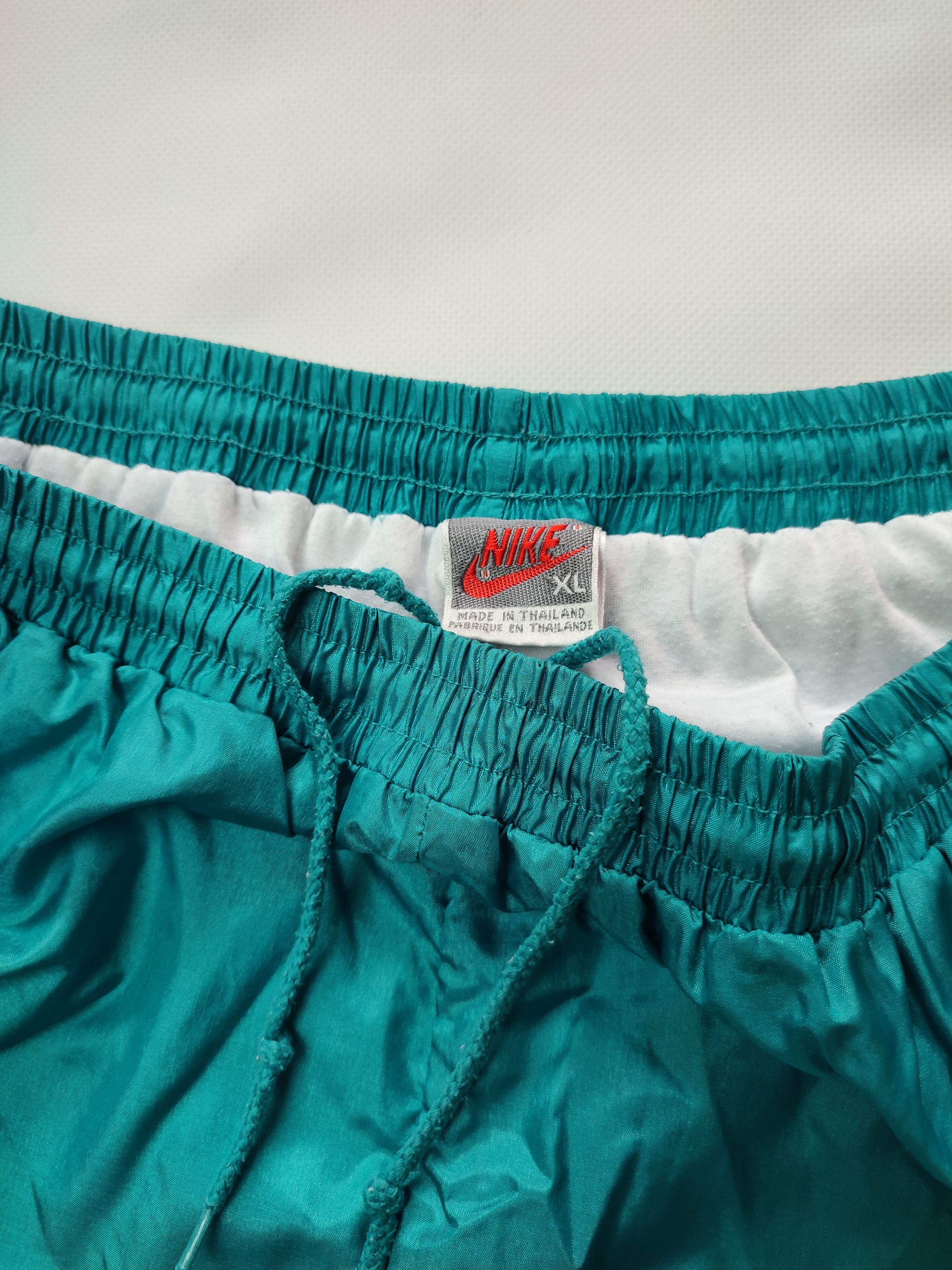 Nike Nike Vintage Track Pants Size US 34 / EU 50 - 11 Thumbnail