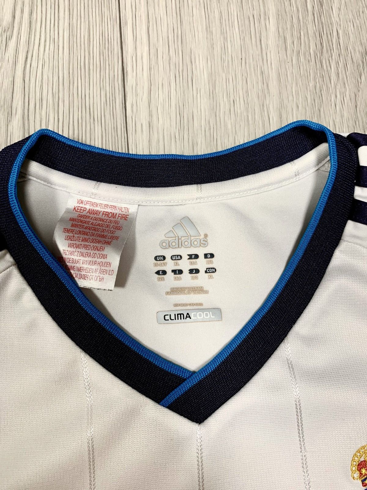 Other Real Madrid soccer jersey 2012 Size US S / EU 44-46 / 1 - 3 Thumbnail