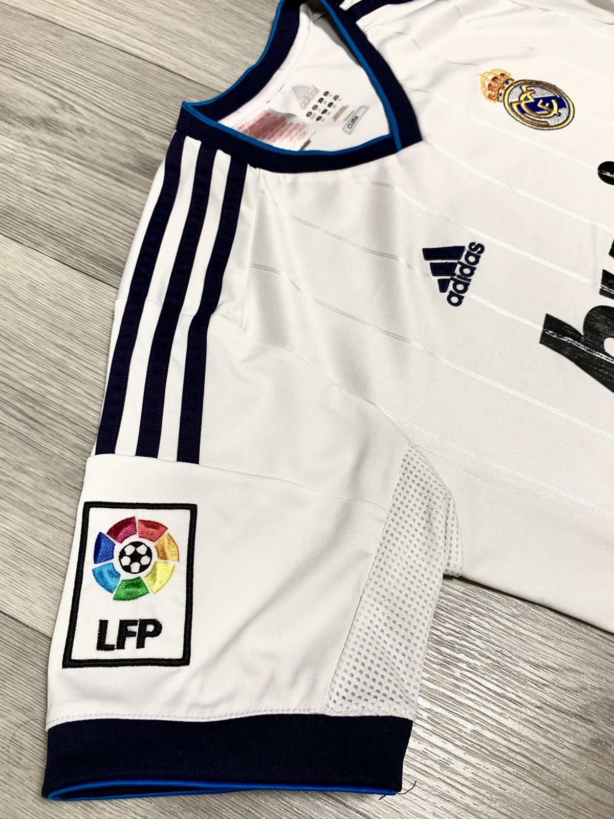 Other Real Madrid soccer jersey 2012 Size US S / EU 44-46 / 1 - 5 Thumbnail