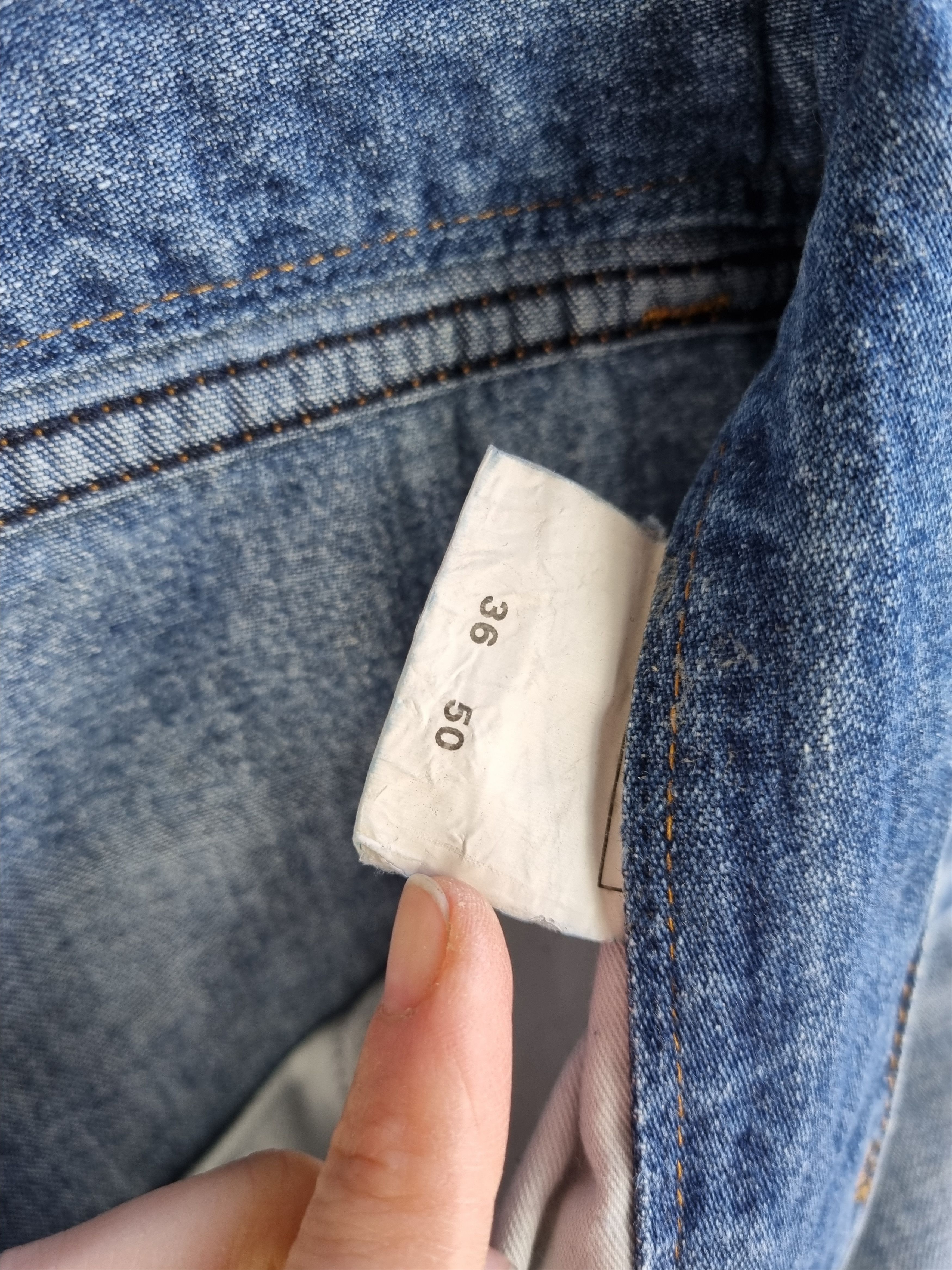 Dolce & Gabbana × Vintage Dolce & Gabbana Vintage Jeans Rare Logo Tape Waist Size US 34 / EU 50 - 12 Thumbnail