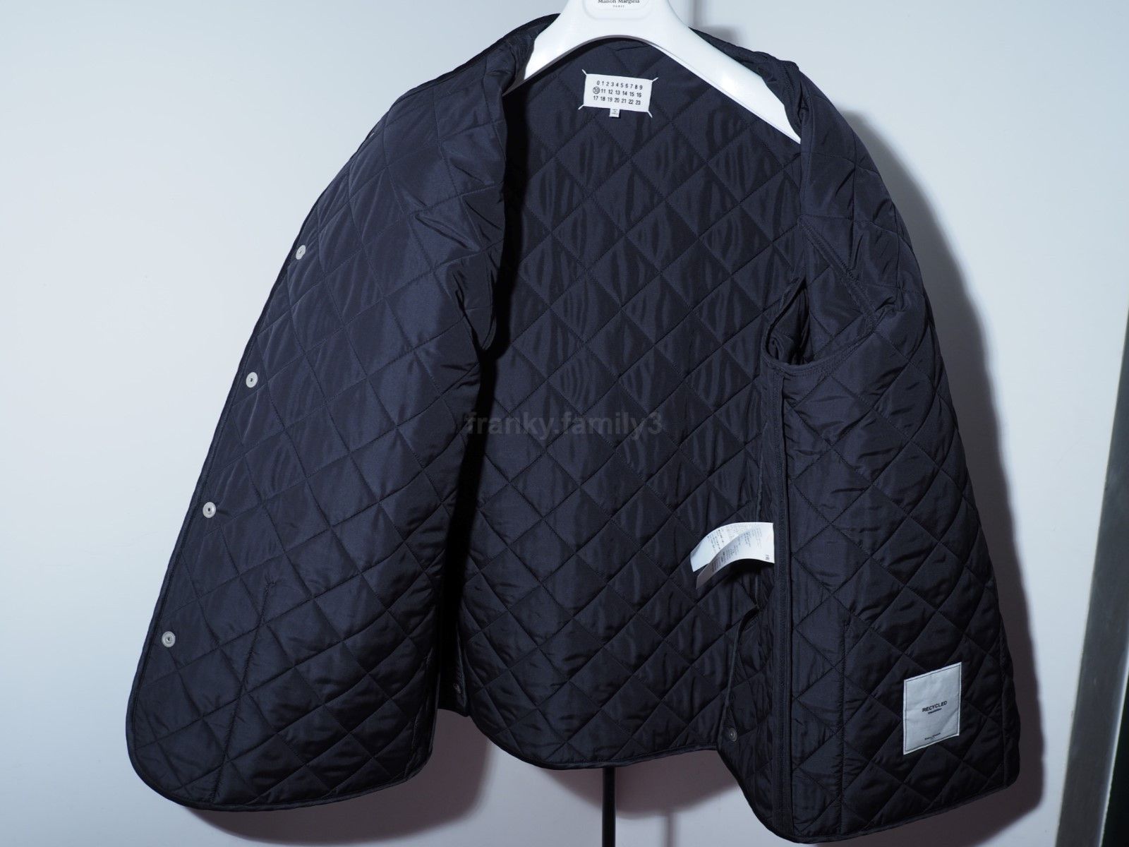 Maison Margiela husky Oversized collarless quilted jacket Recycled Size US L / EU 52-54 / 3 - 12 Thumbnail