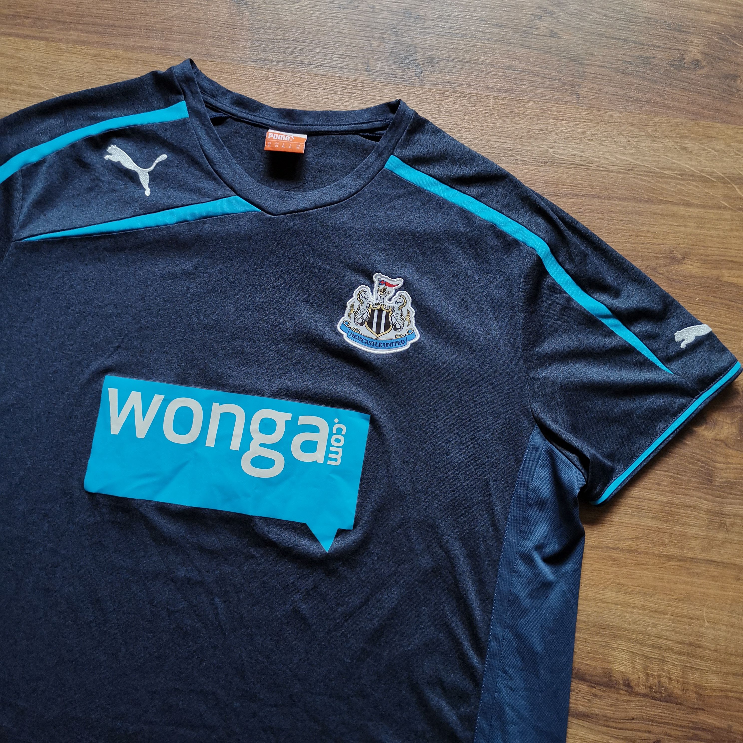 Puma Puma Newcastle 2013 2014 away jersey football trikot soccer Size US XL / EU 56 / 4 - 3 Thumbnail