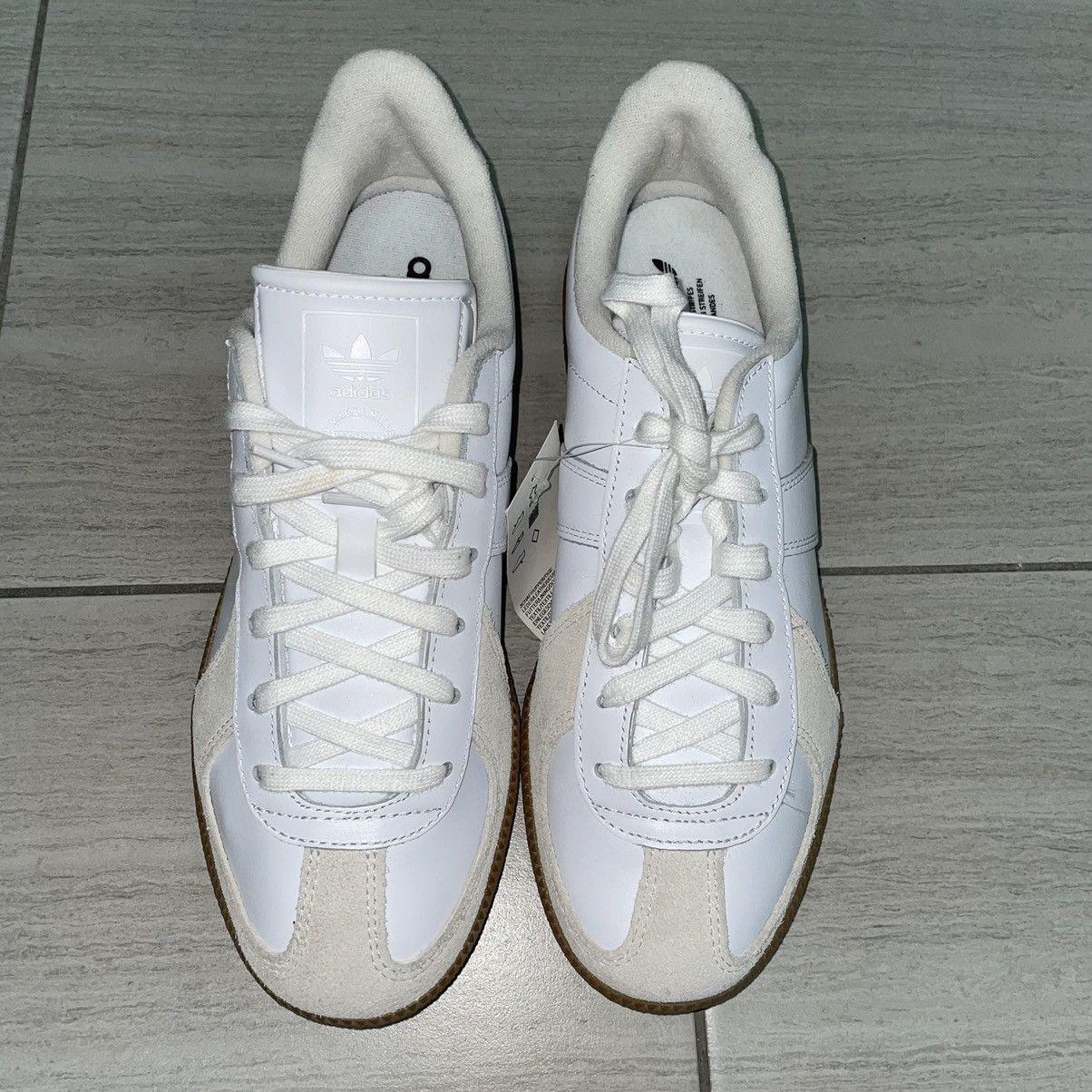 image of Bw Army Footwear 2017 Adidas Samba Size 7.5 U.s in White, Men's