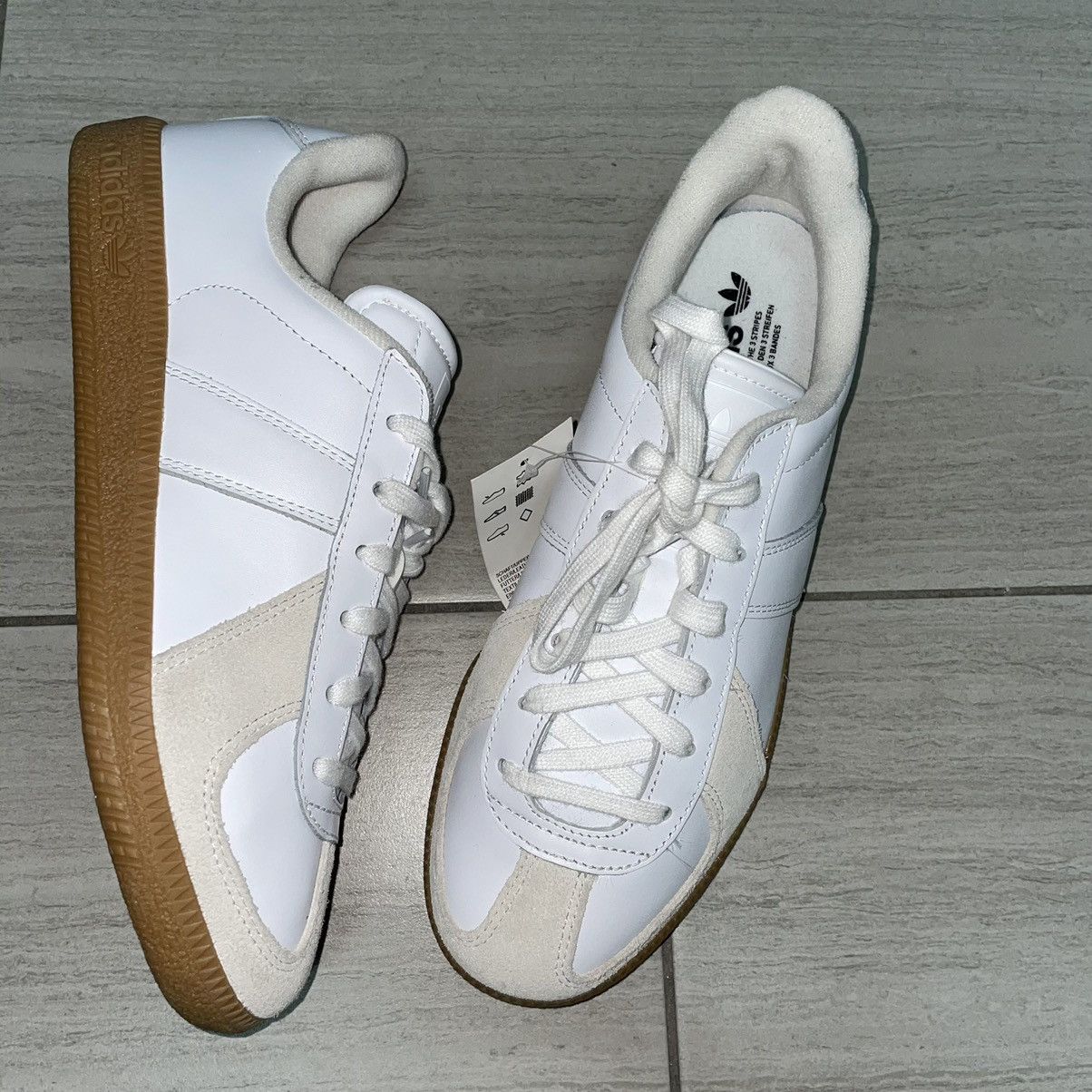 Adidas BW Army Footwear 2017 Adidas Samba size 7.5 U.S Size 40 - 2 Thumbnail
