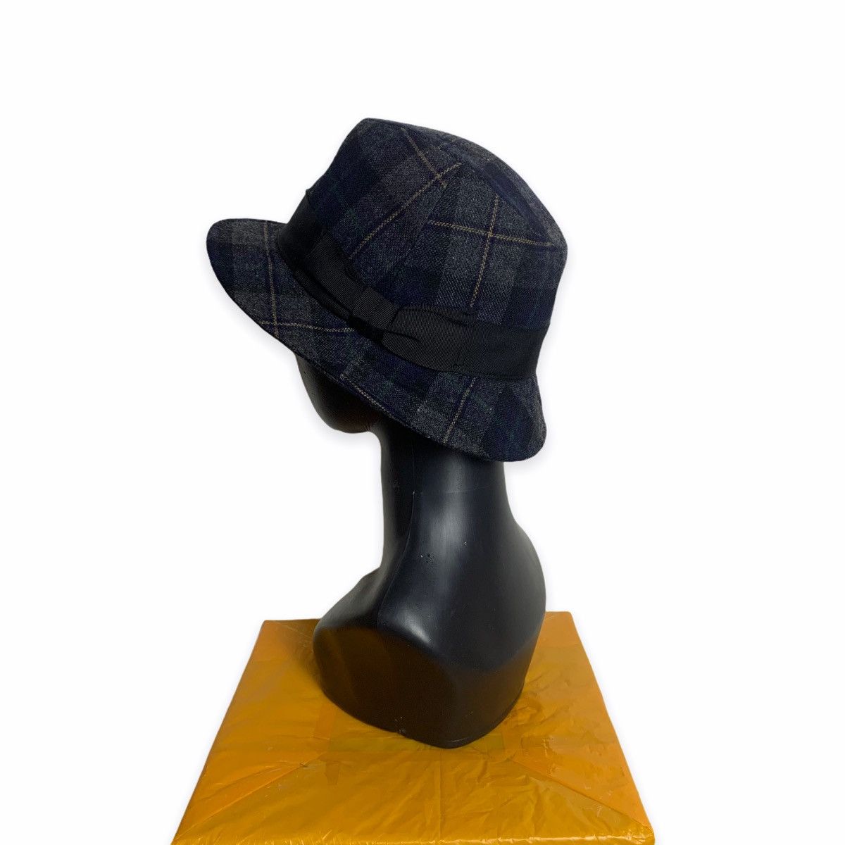 CA4LA Japan Ca4la Tartan Wool Bucket Hat Made In Japan Size ONE SIZE - 4 Thumbnail