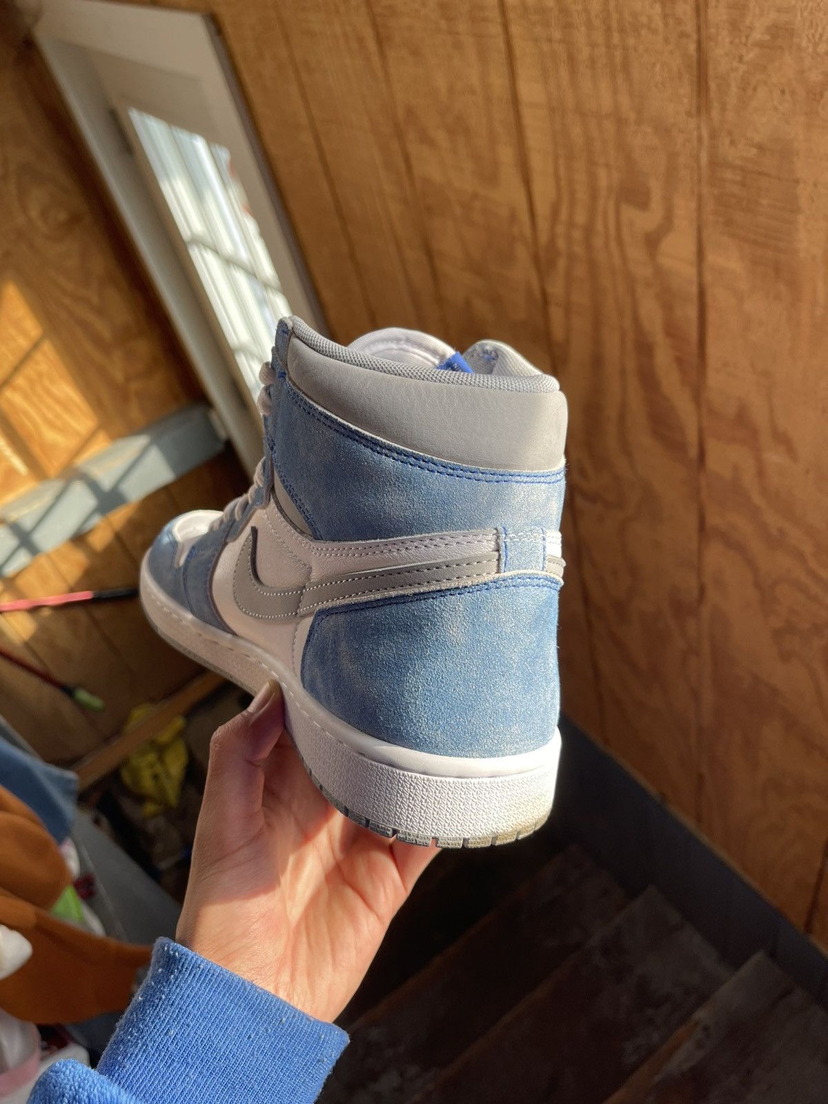 Jordan Brand Mens Air Jordan 1 High Retro OG ‘Hyper Royal’ size 10 Size US 10 / EU 43 - 8 Thumbnail