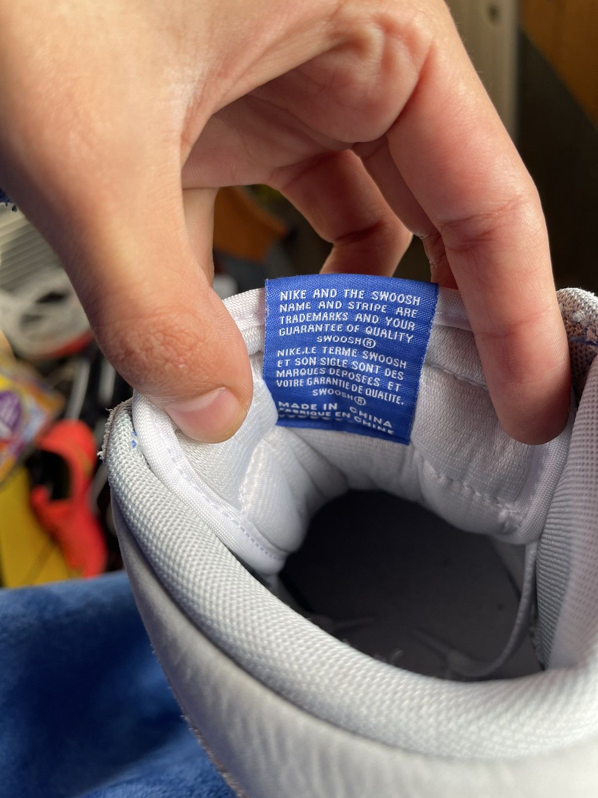 Jordan Brand Mens Air Jordan 1 High Retro OG ‘Hyper Royal’ size 10 Size US 10 / EU 43 - 10 Thumbnail