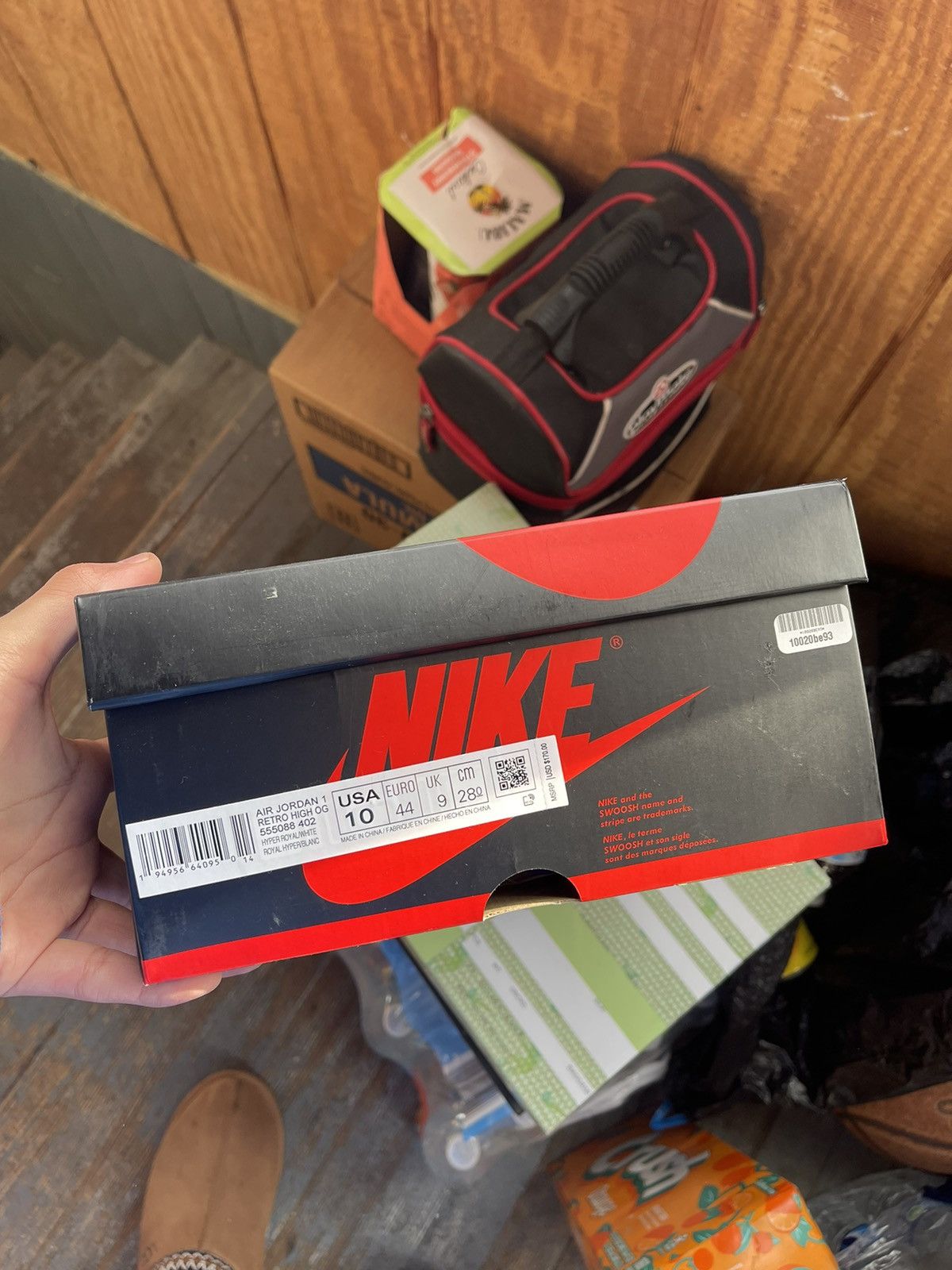 Jordan Brand Mens Air Jordan 1 High Retro OG ‘Hyper Royal’ size 10 Size US 10 / EU 43 - 17 Thumbnail