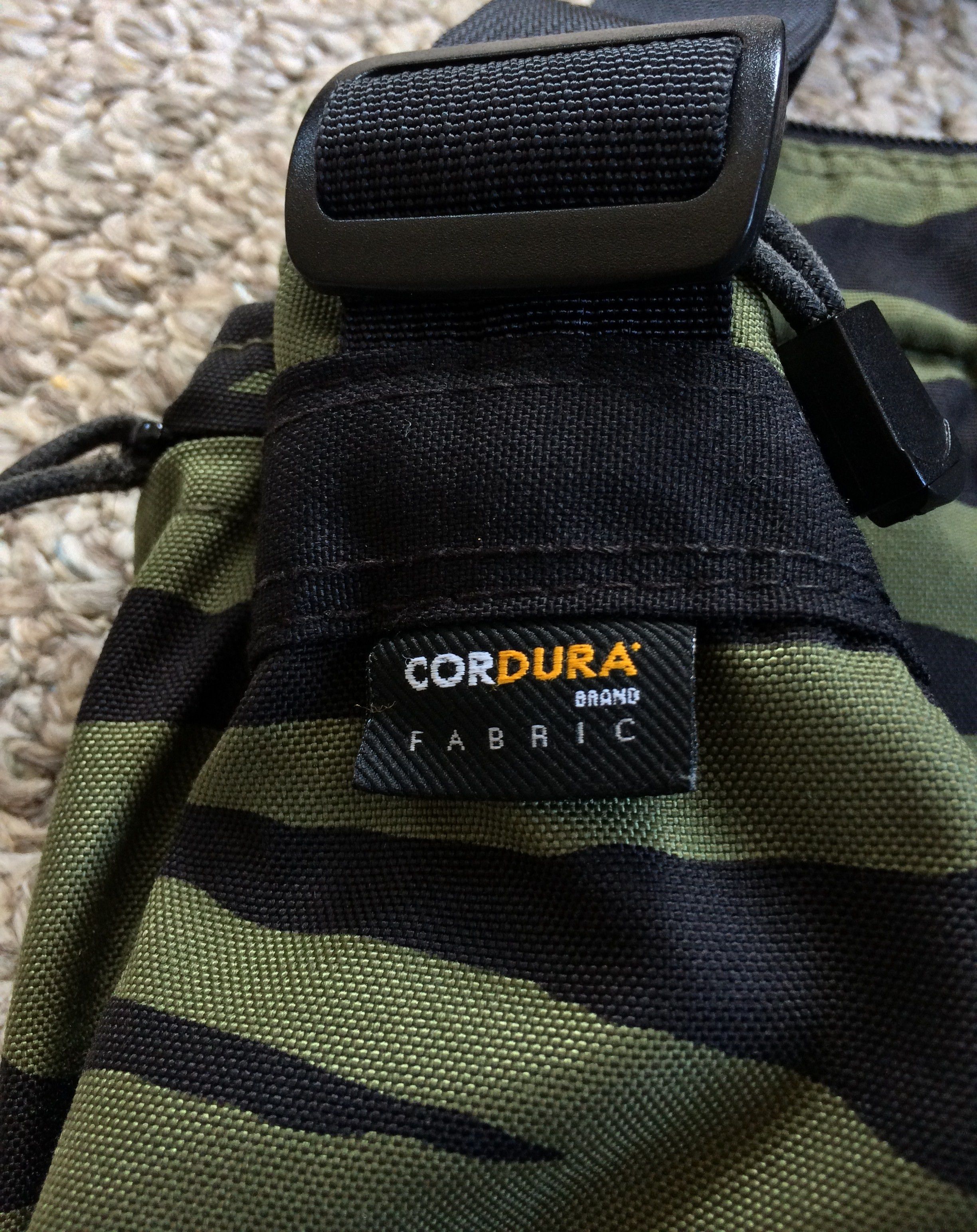 Supreme S/S 2011 Supreme Zebra Cordura Shoulder Bag Size ONE SIZE - 3 Thumbnail