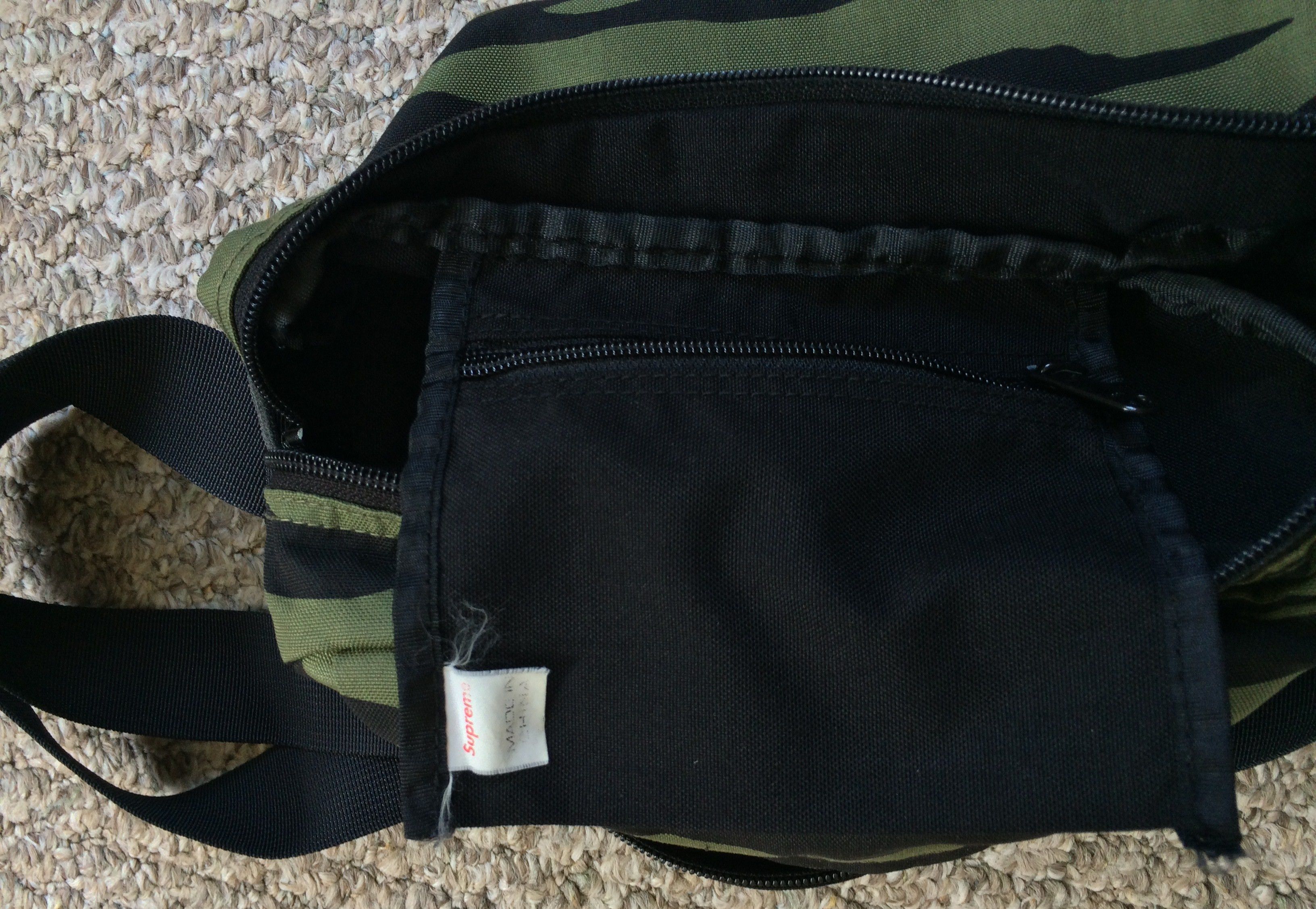 Supreme S/S 2011 Supreme Zebra Cordura Shoulder Bag Size ONE SIZE - 5 Thumbnail