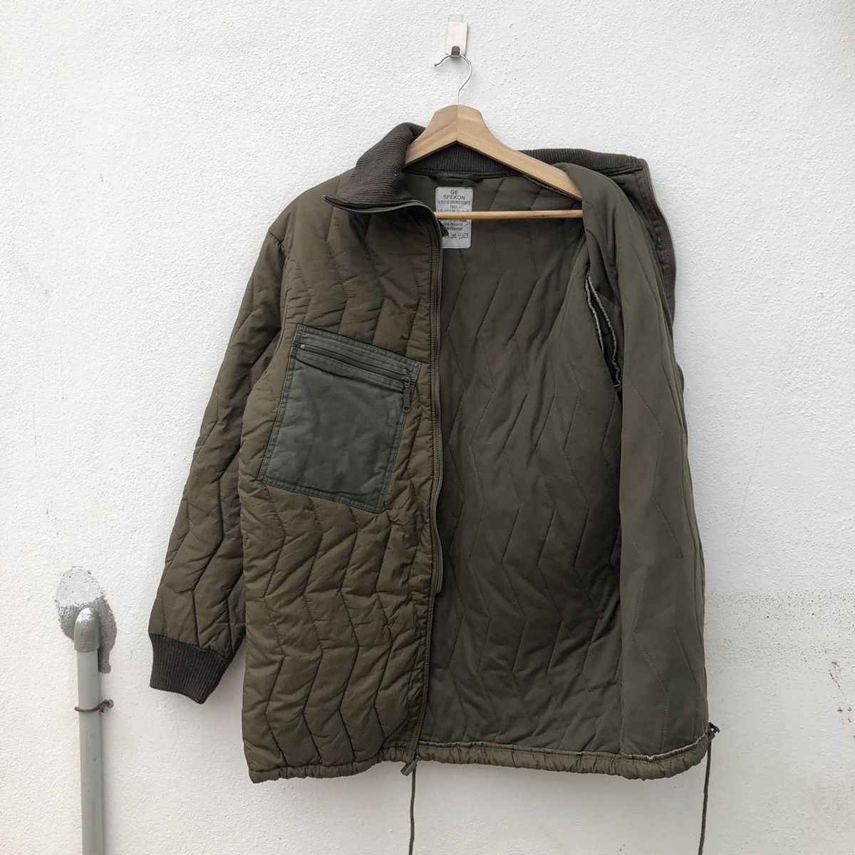 Vintage LIGHTPUFFER DOWN JACKET MILITARY ISSUE COLLECTION GE SPOKEN Size US L / EU 52-54 / 3 - 10 Thumbnail