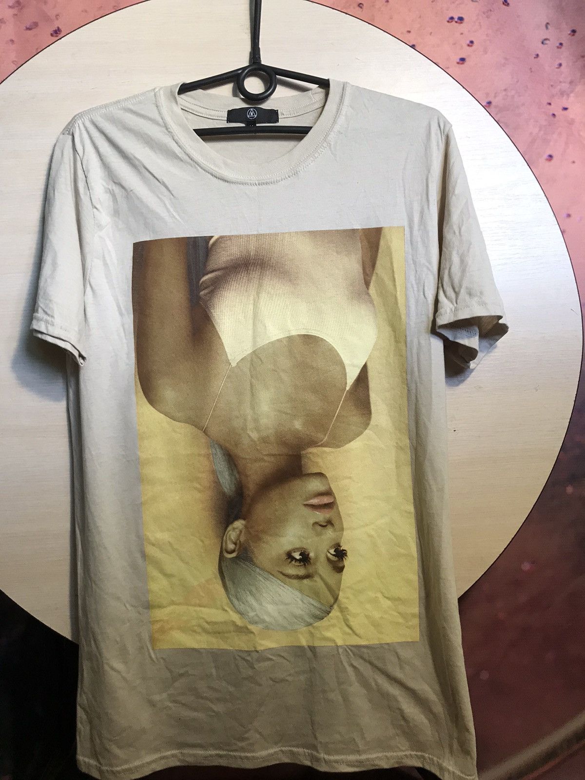 Band Tees Ariana grande band streetwear tee Size US M / EU 48-50 / 2 - 2 Thumbnail