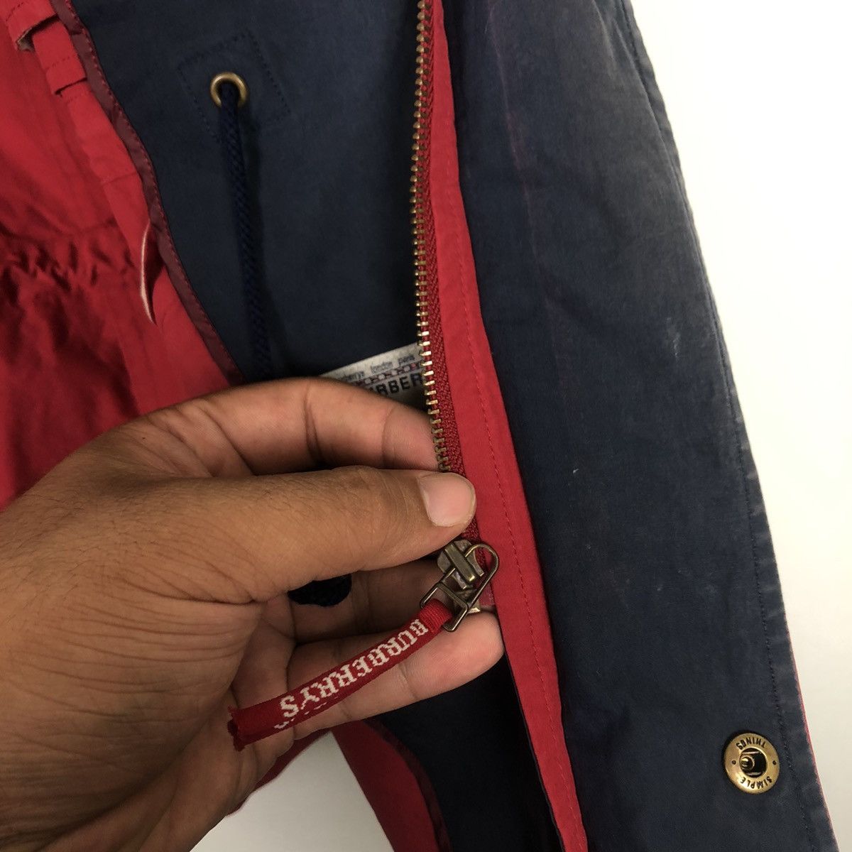 Burberry Vintage Burberrys Big Logo Jacket Rare Colour Red Size US L / EU 52-54 / 3 - 7 Thumbnail