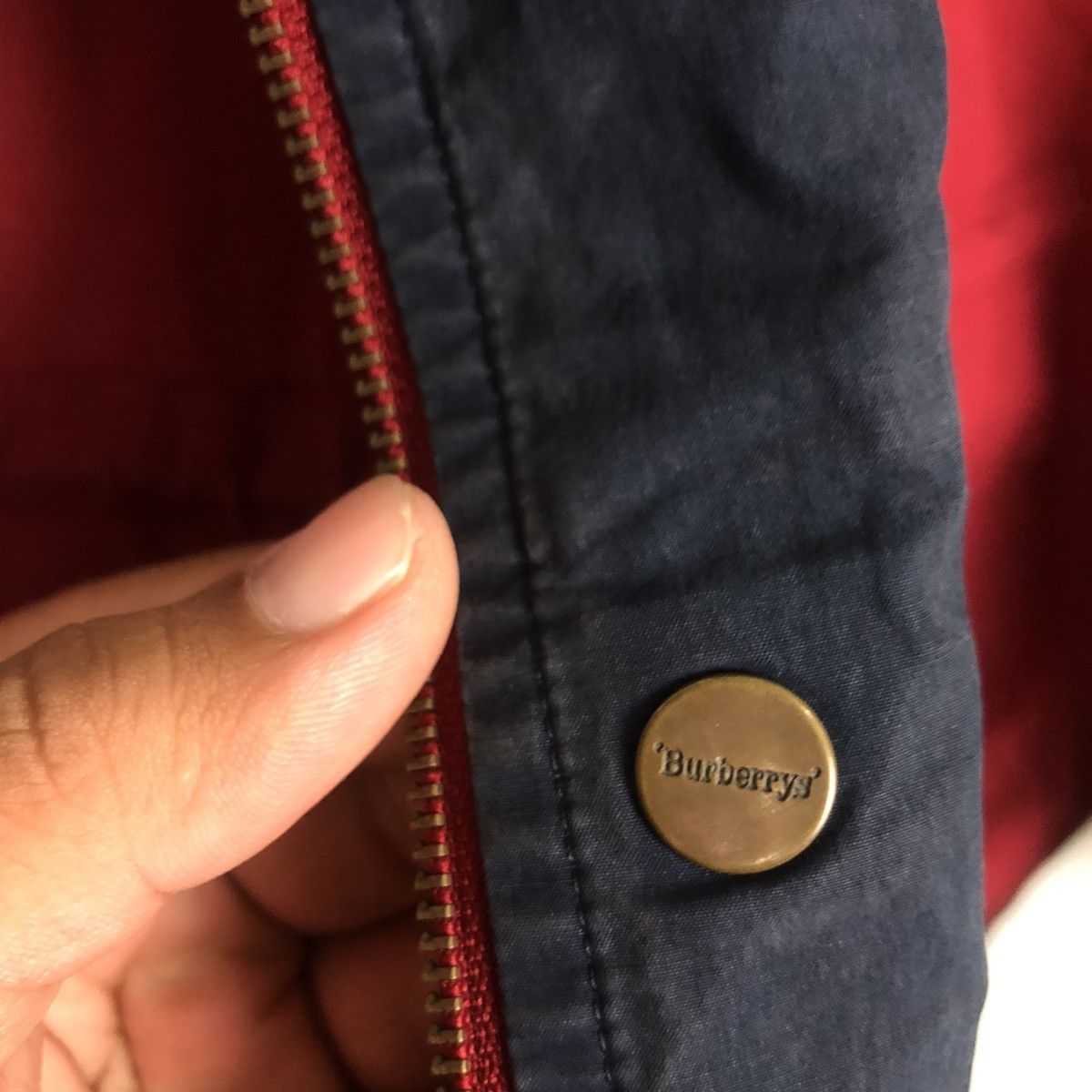Burberry Vintage Burberrys Big Logo Jacket Rare Colour Red Size US L / EU 52-54 / 3 - 9 Thumbnail