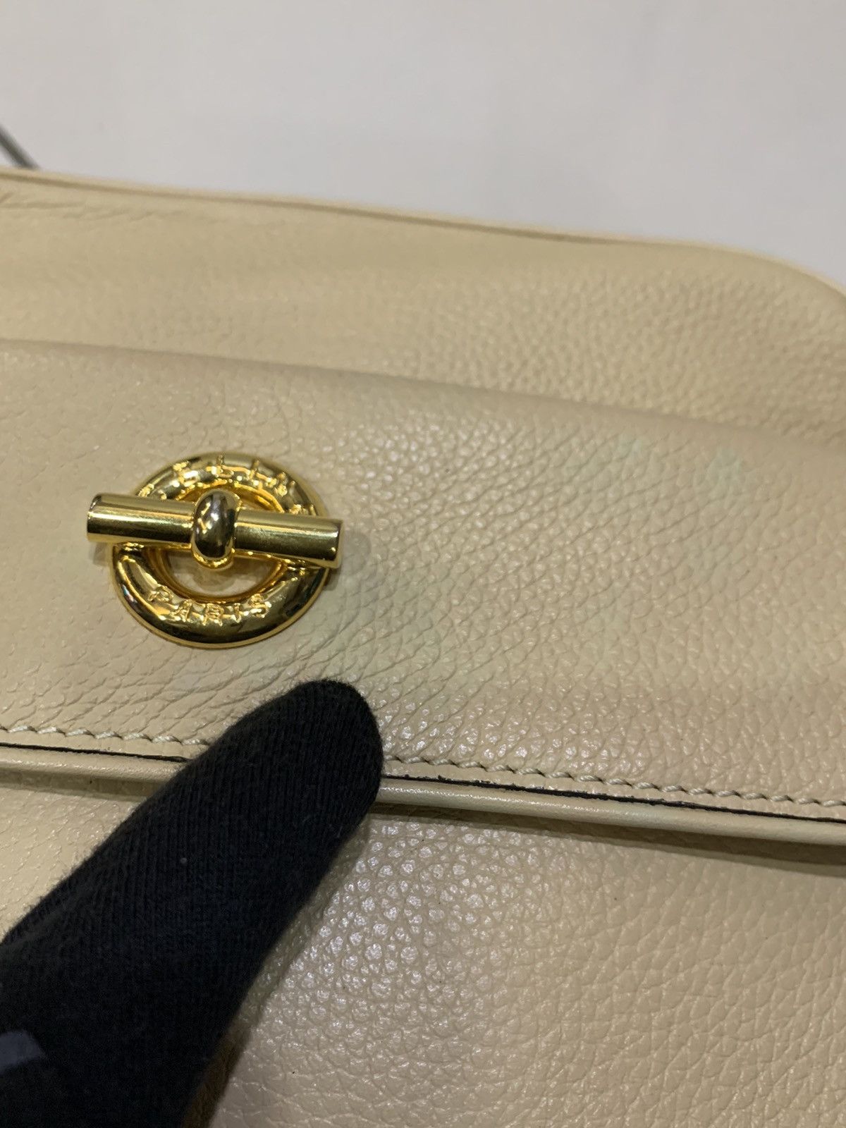 Celine CELINE CIRCLE LOGO PLATE SHOULDER SLING BAG Size ONE SIZE - 11 Thumbnail