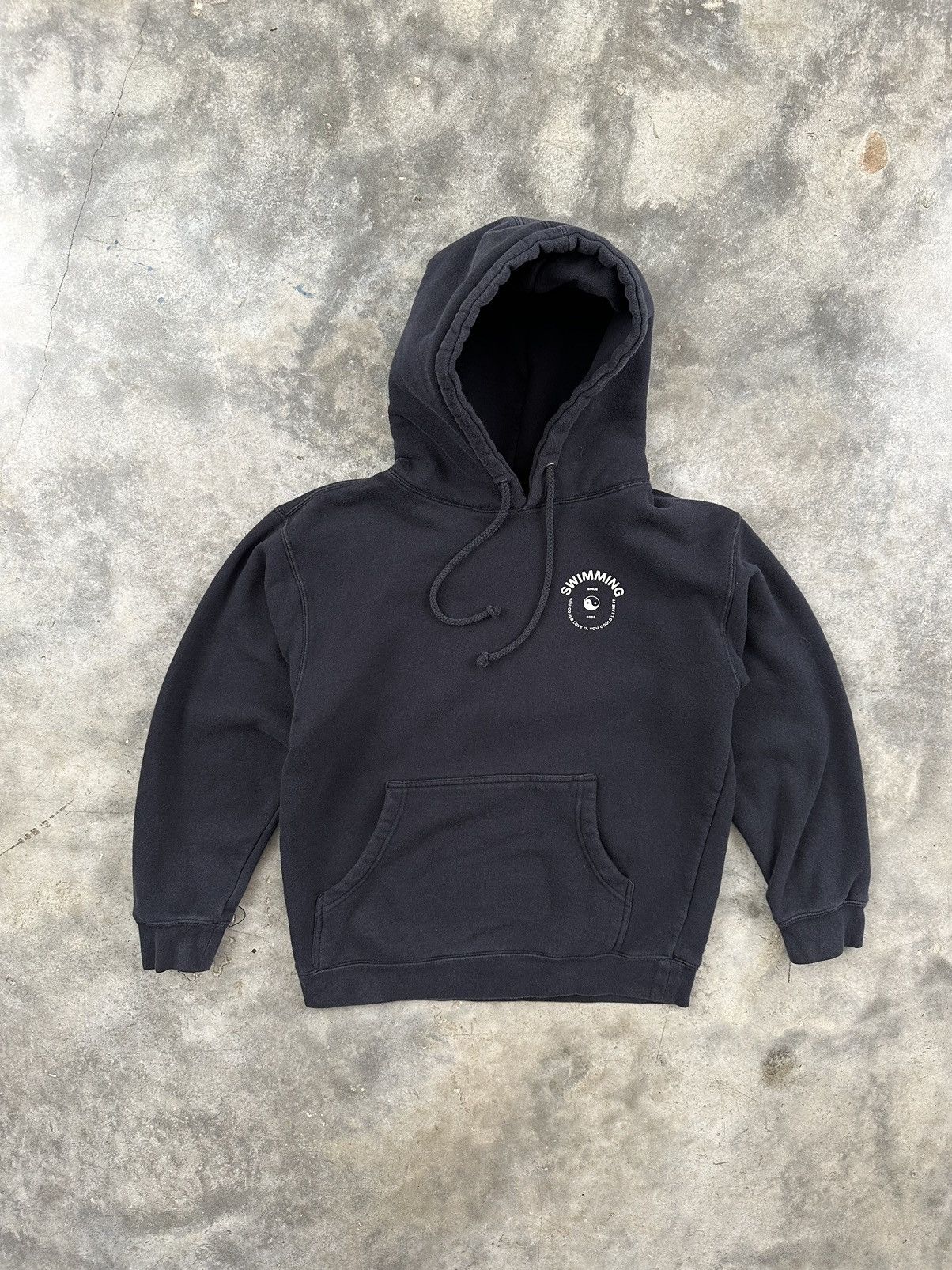 Mac Miller Mac Miller Navy Ying Yang Logo Hoodie Sz. Small Swimming Size US S / EU 44-46 / 1 - 4 Thumbnail