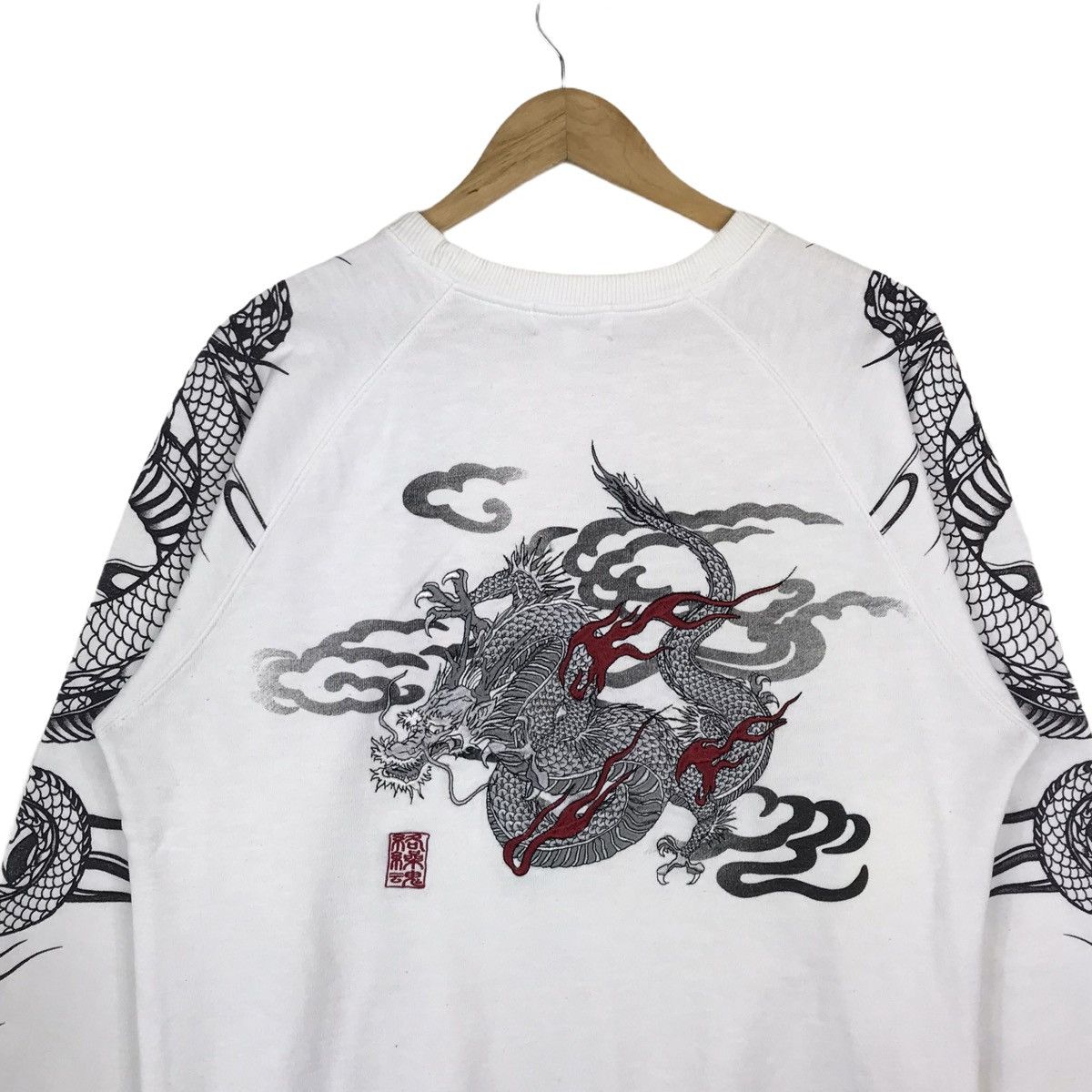 Vintage Vintage Dragon Sukajan Crewneck Sweatshirt Size US L / EU 52-54 / 3 - 2 Thumbnail